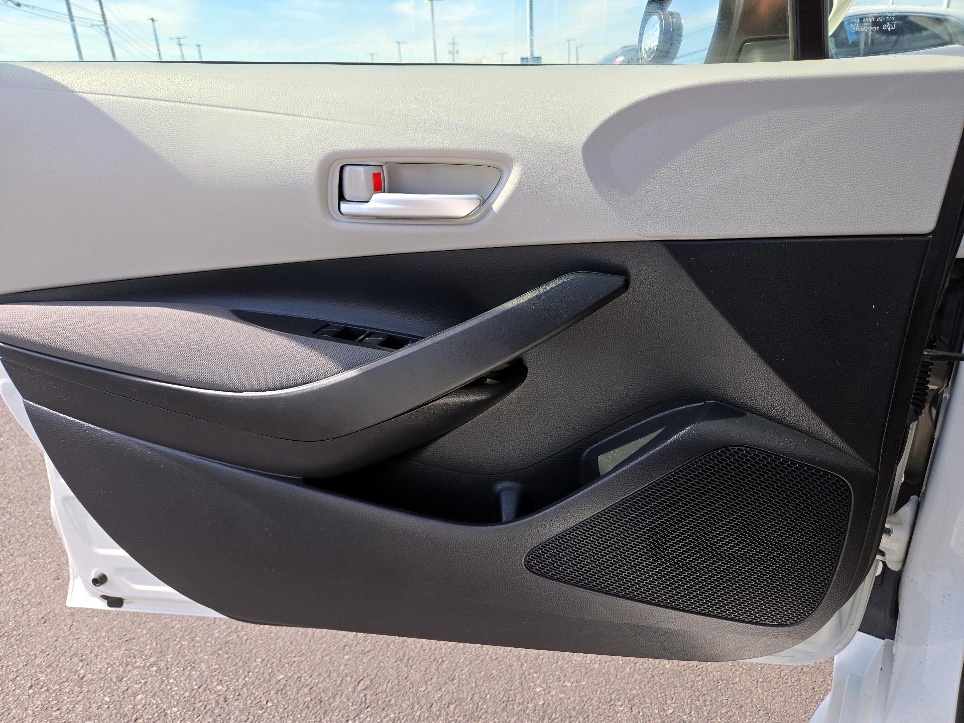 Thumbnail: 2021 Toyota Corolla - 10