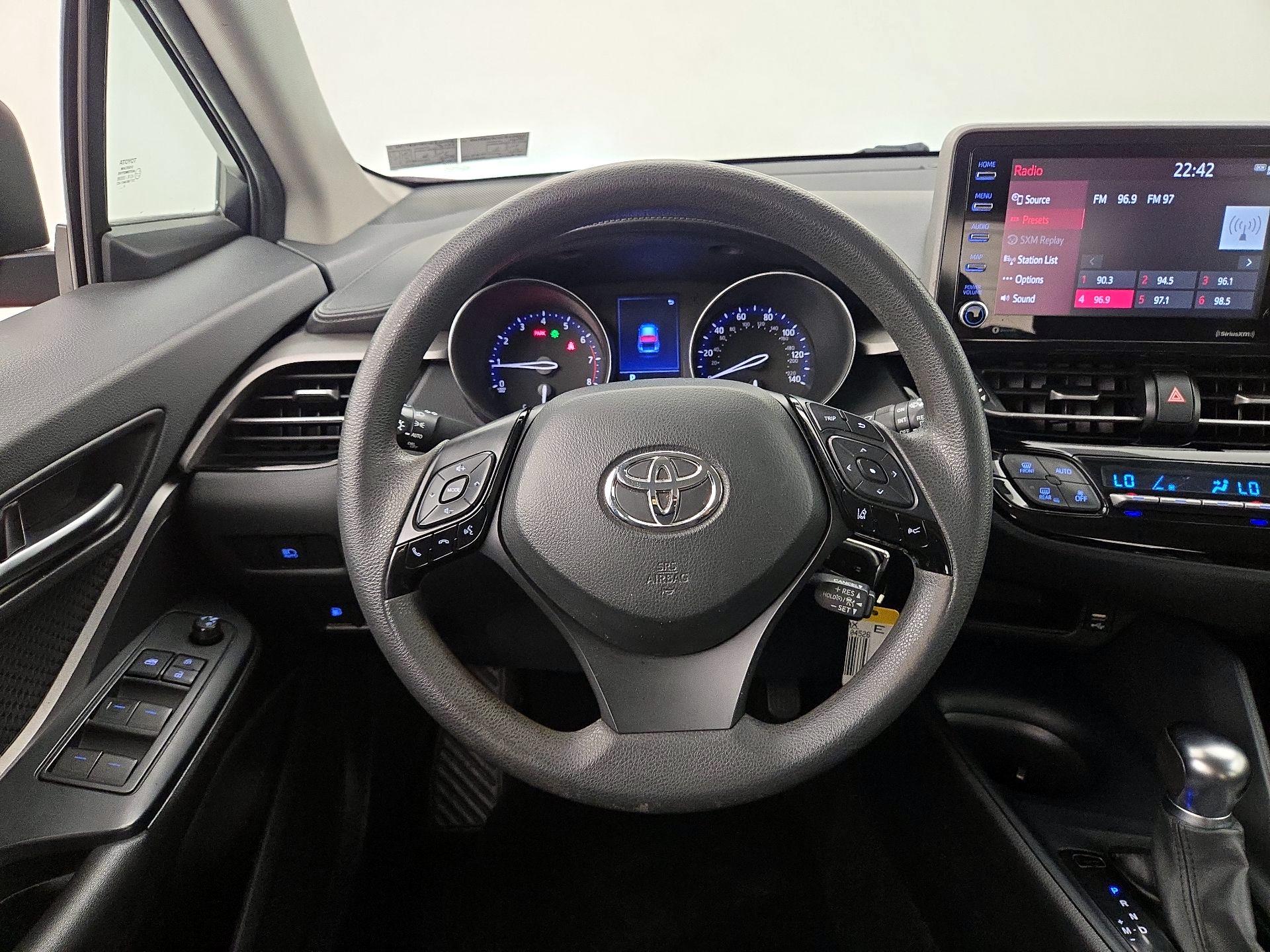 Thumbnail: 2020 Toyota C-HR - 10