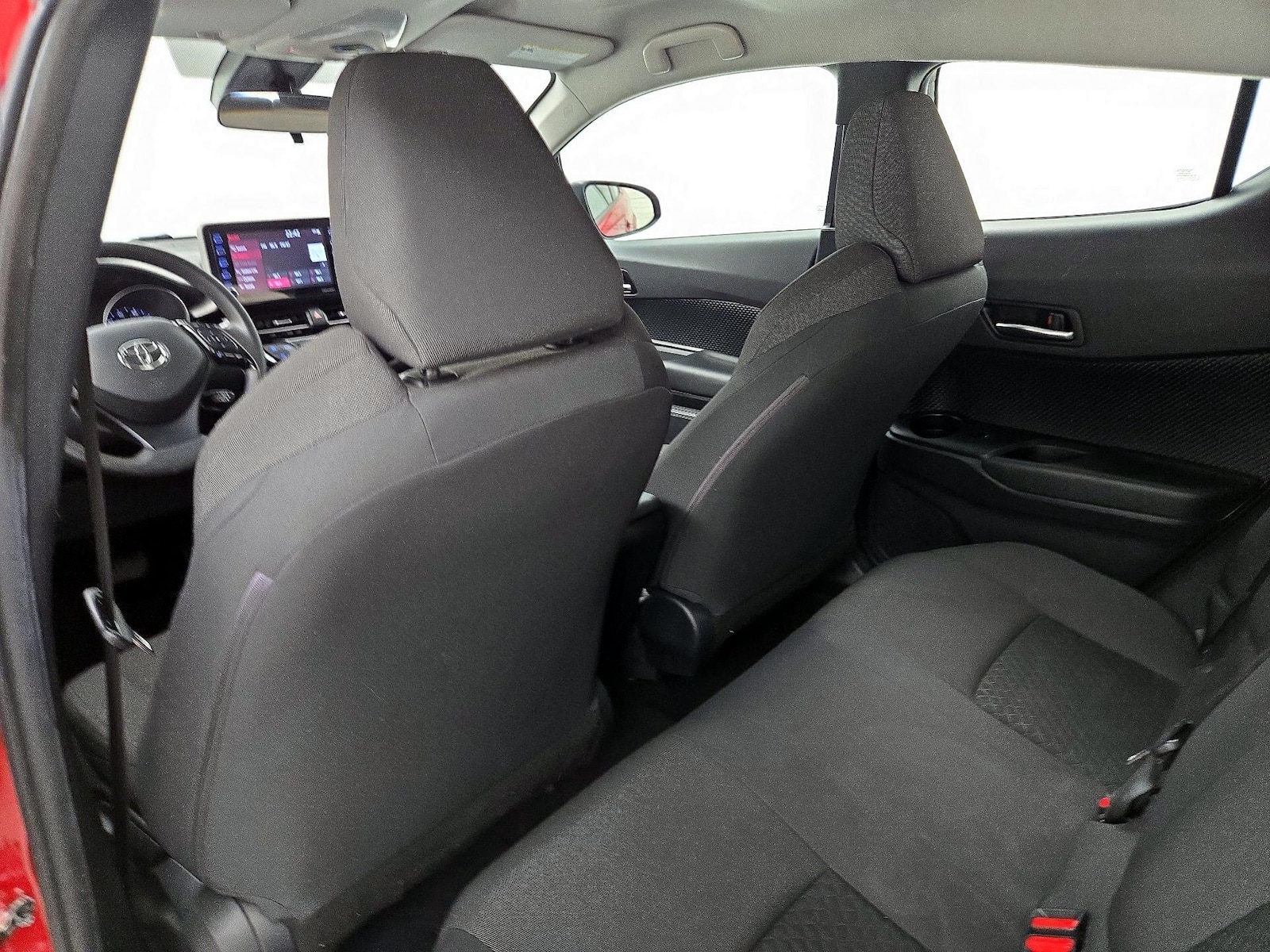 2020 Toyota C-HR LE - Photo 20