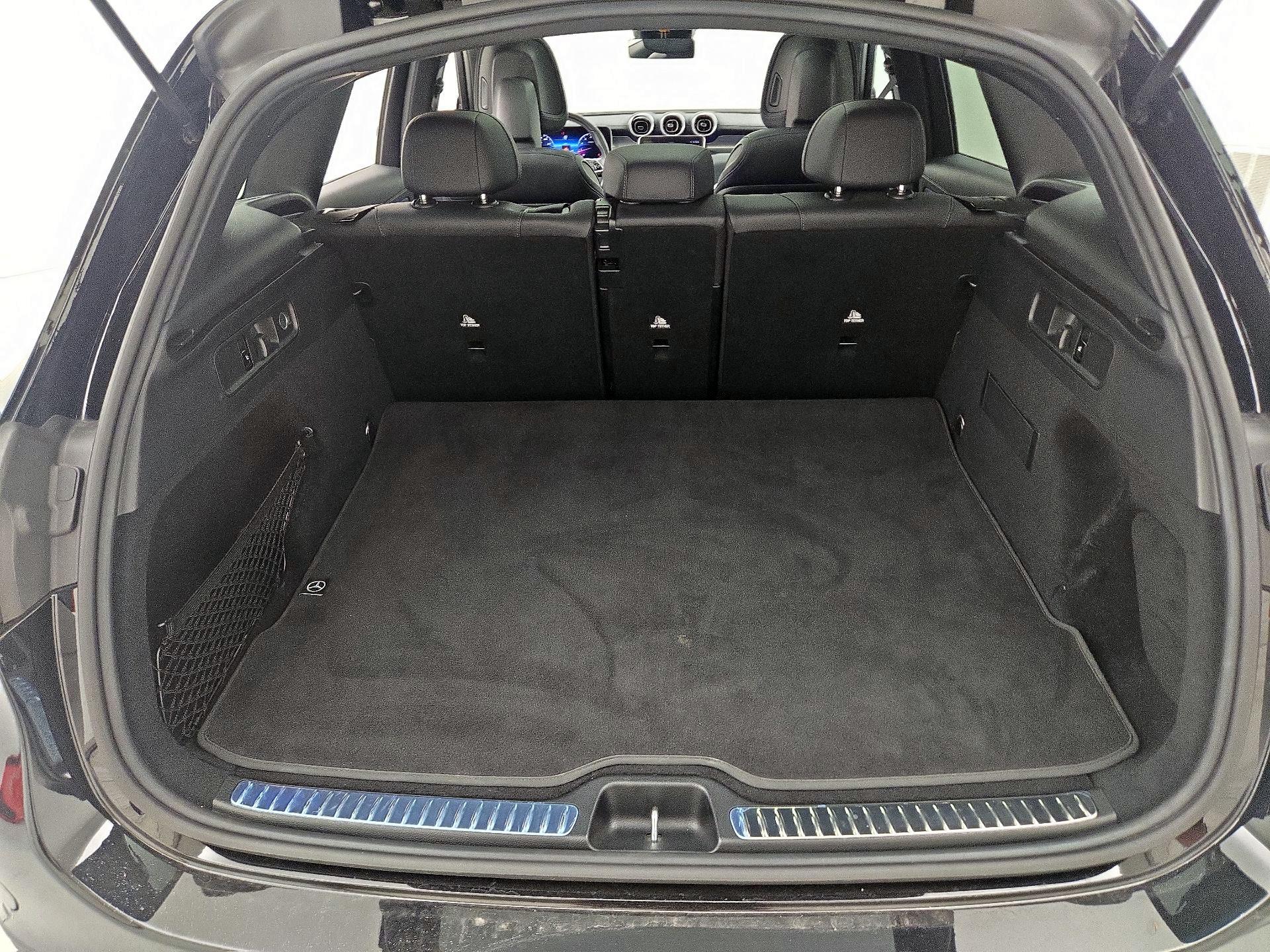 Thumbnail: 2024 Mercedes-Benz GLC - 20