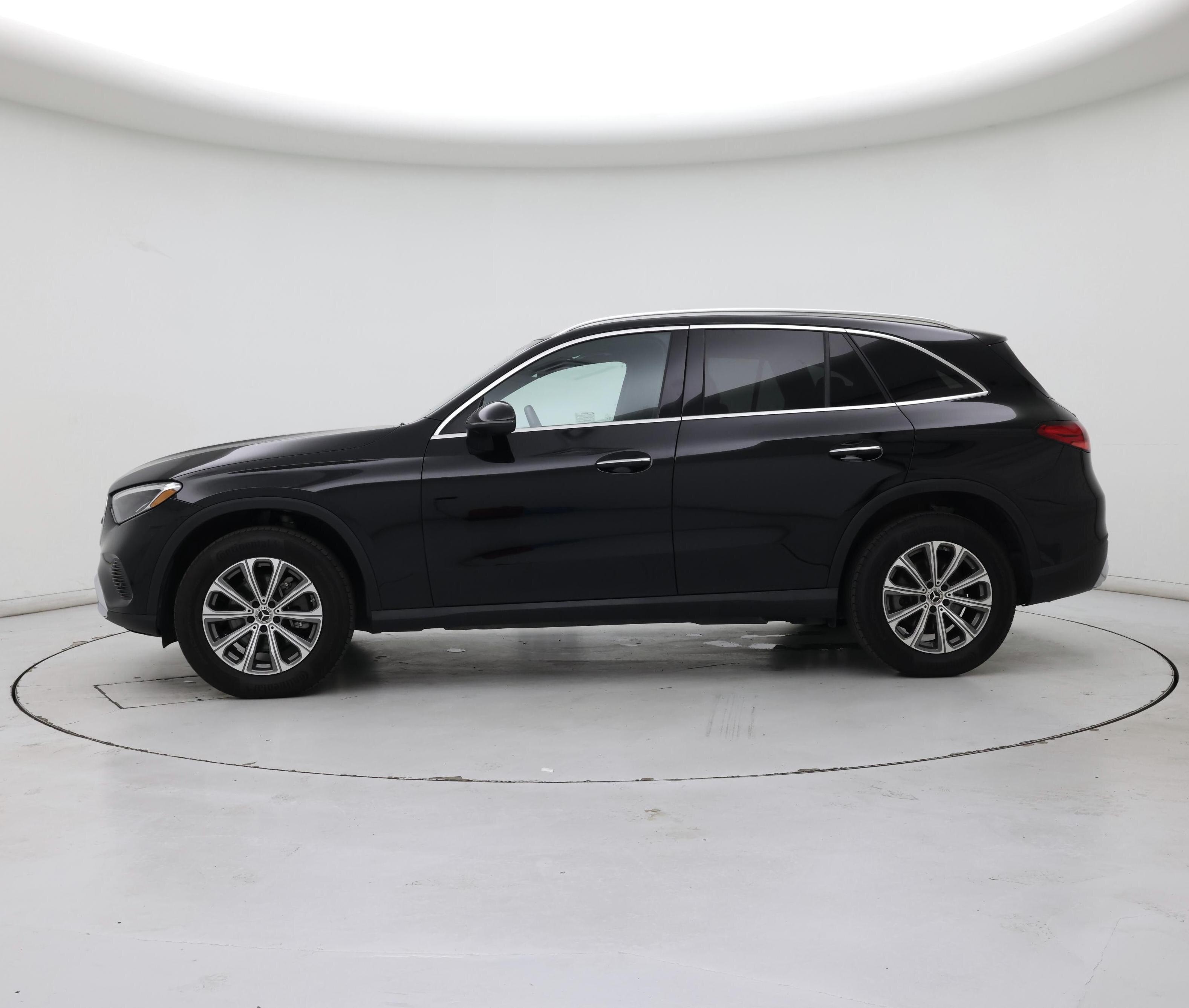 Thumbnail: 2024 Mercedes-Benz GLC - 3