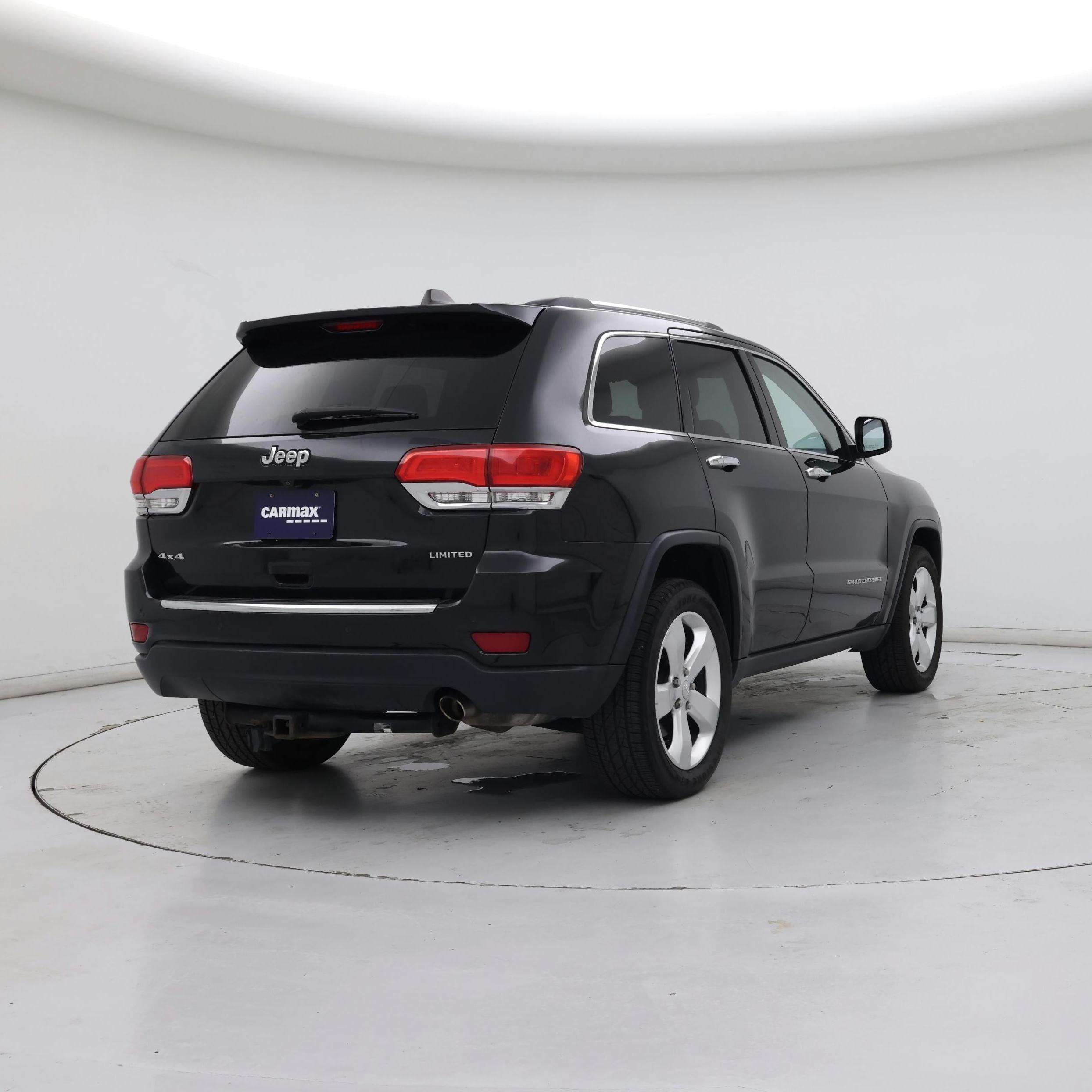 Thumbnail: 2015 Jeep Grand Cherokee - 8
