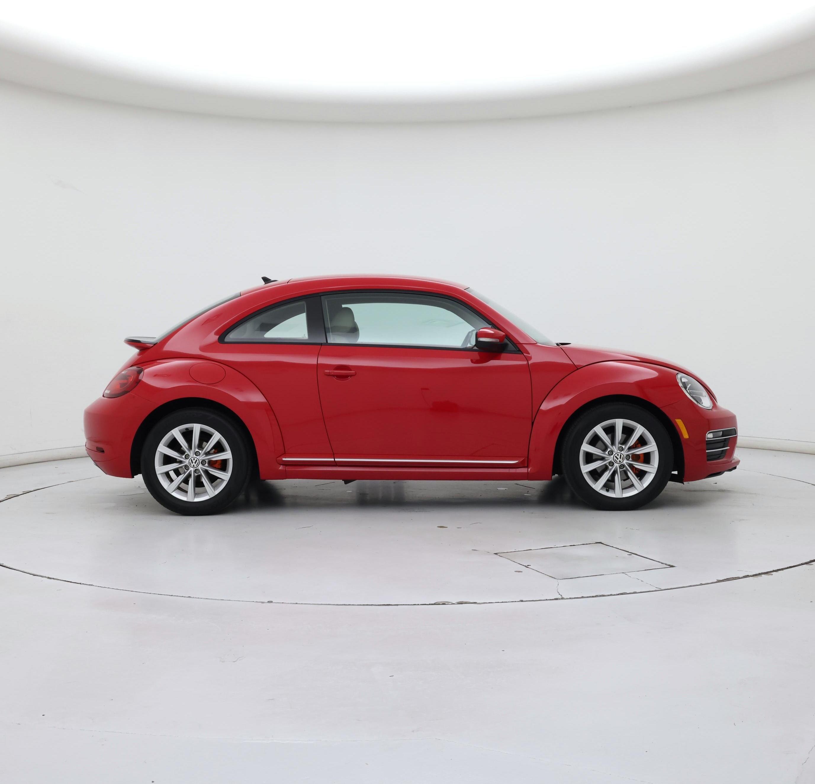 Thumbnail: 2017 Volkswagen Beetle - 7