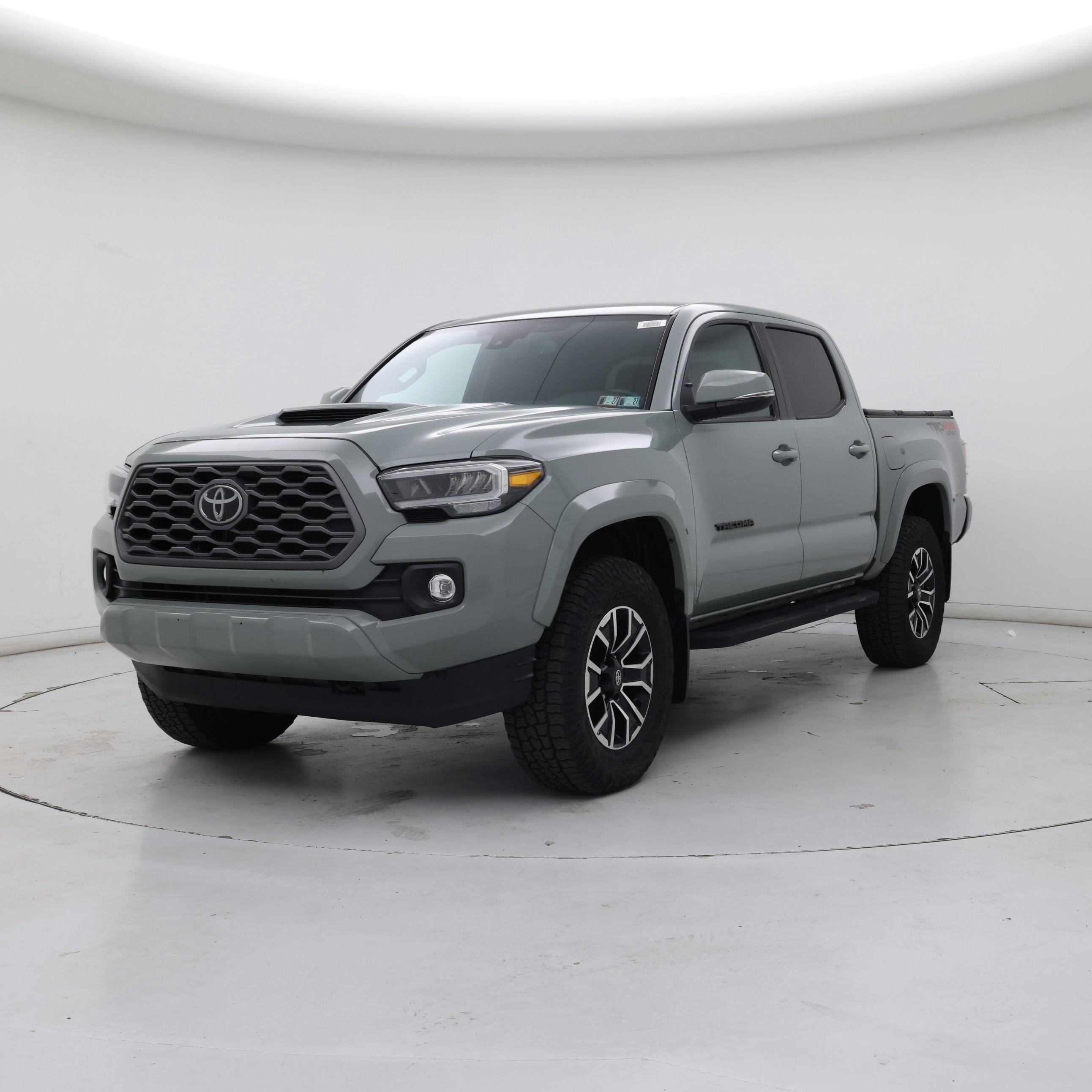 Thumbnail: 2023 Toyota Tacoma - 4