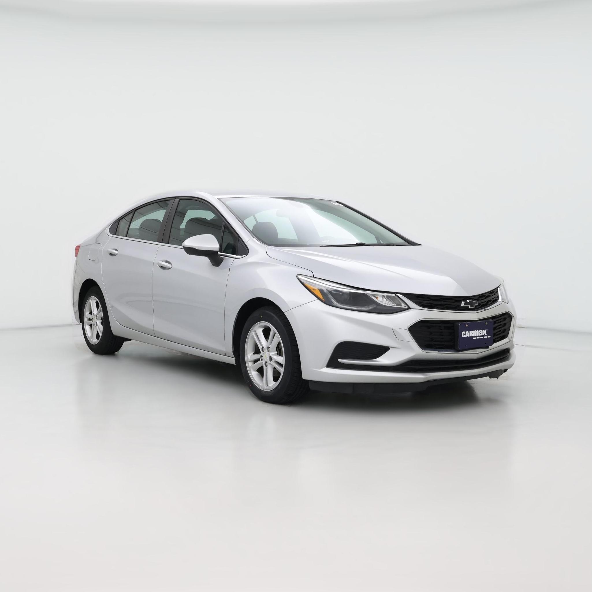 Thumbnail: 2018 Chevrolet Cruze - 1