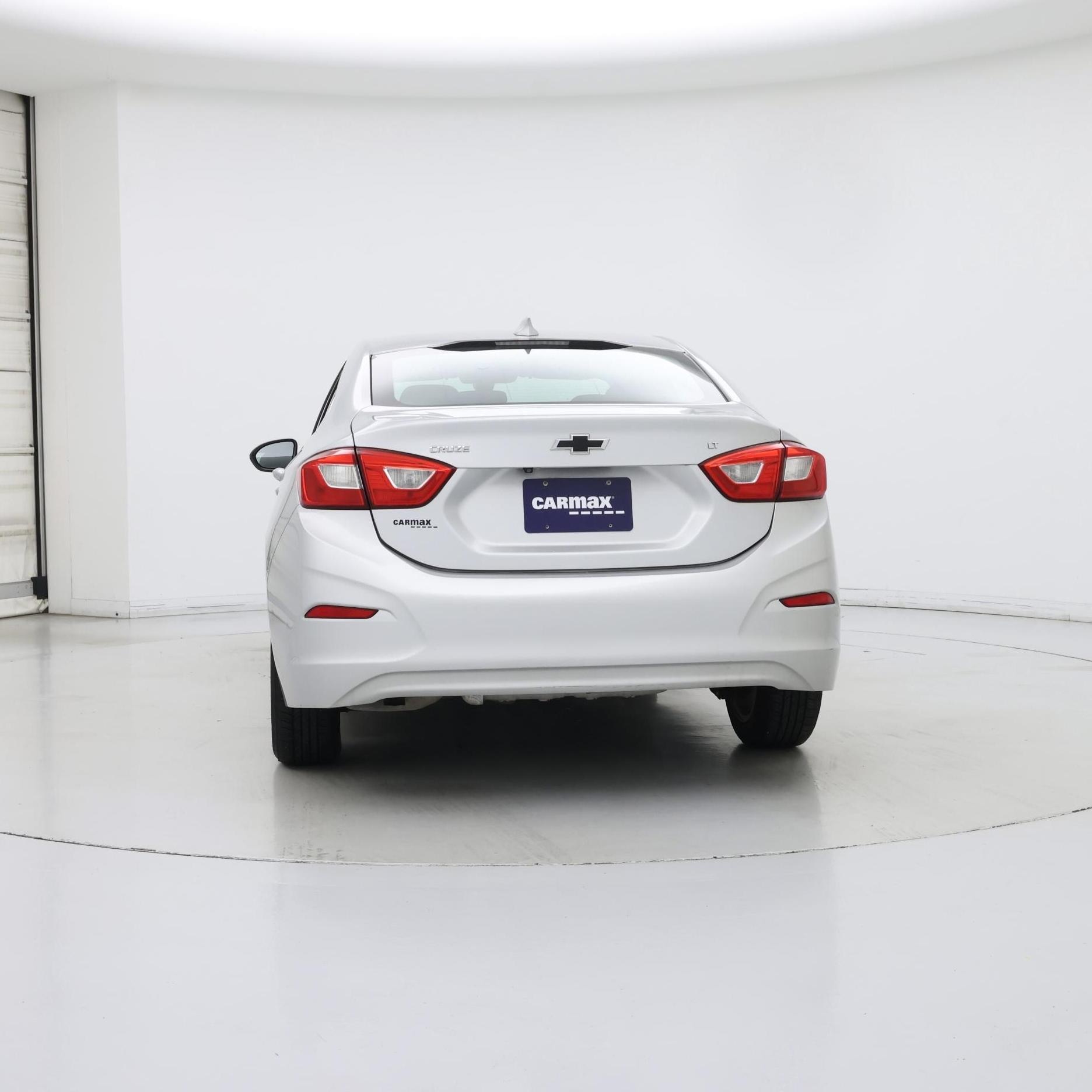 Thumbnail: 2018 Chevrolet Cruze - 6
