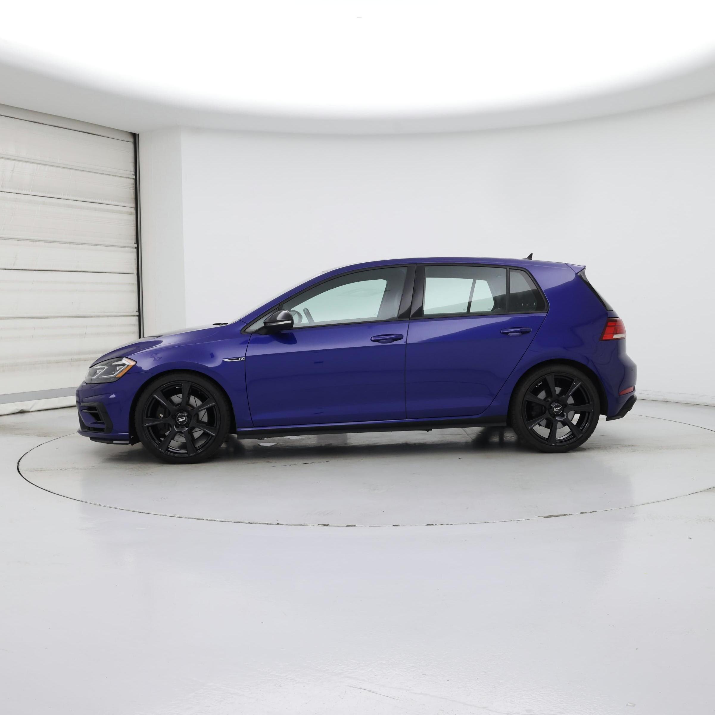 Thumbnail: 2018 Volkswagen Golf - 3