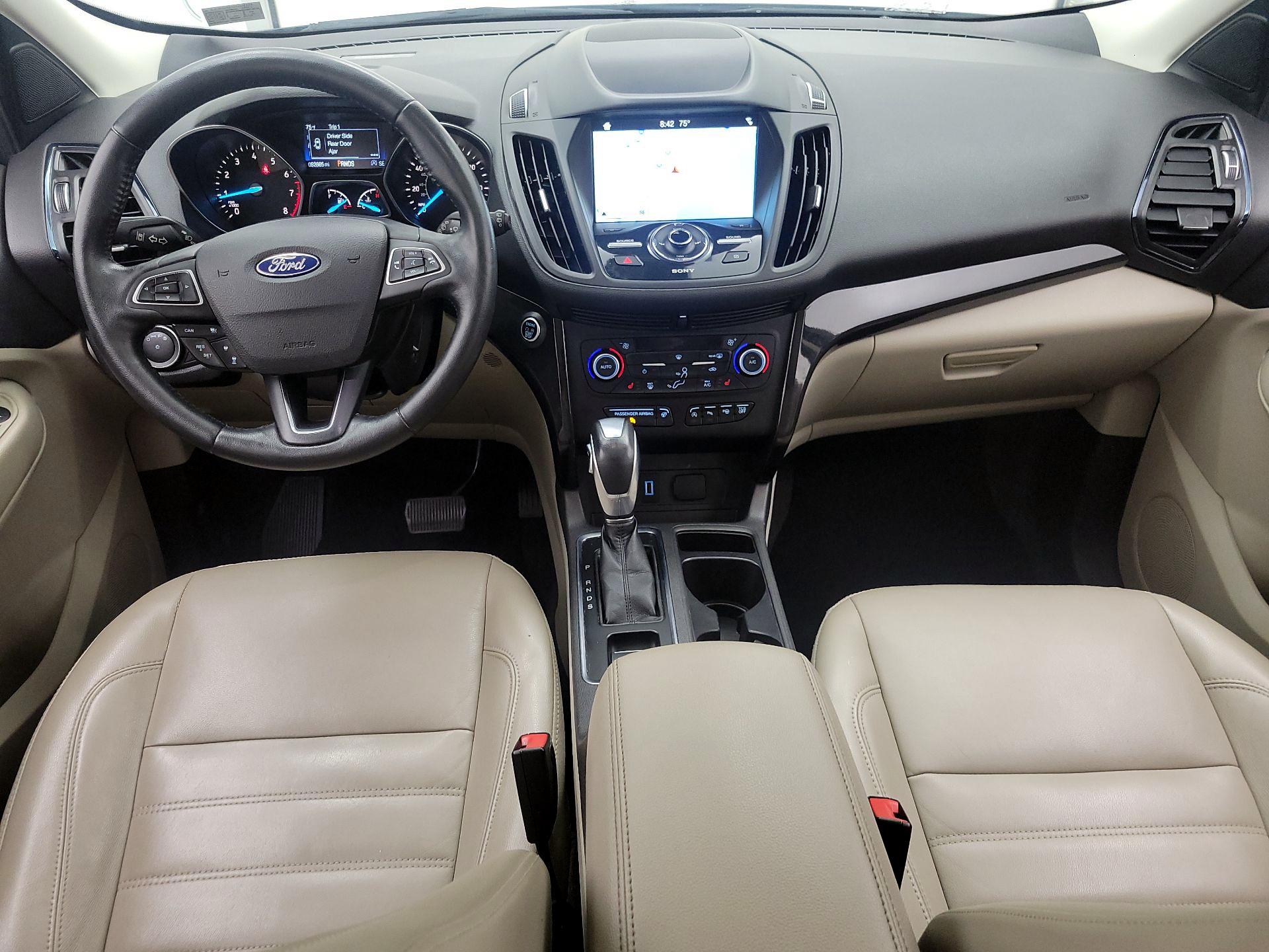 Thumbnail: 2019 Ford Escape - 9