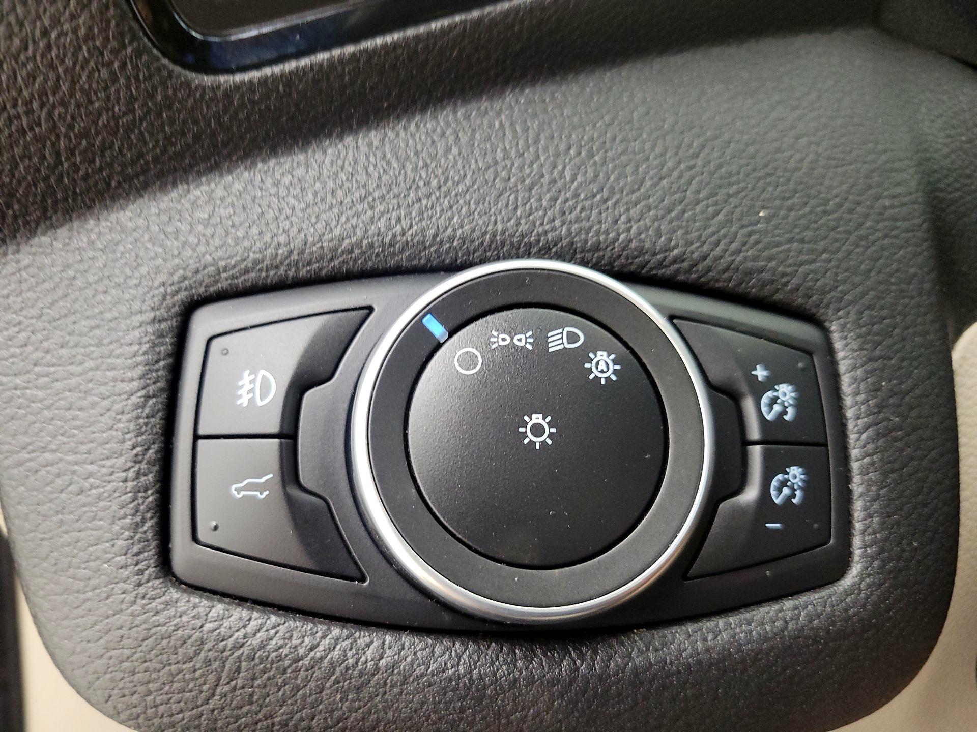 Thumbnail: 2019 Ford Escape - 13