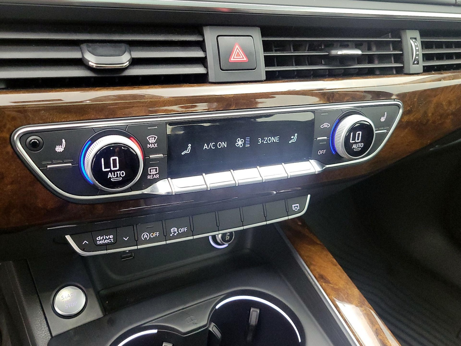 2019 Audi A4 Premium - Photo 17