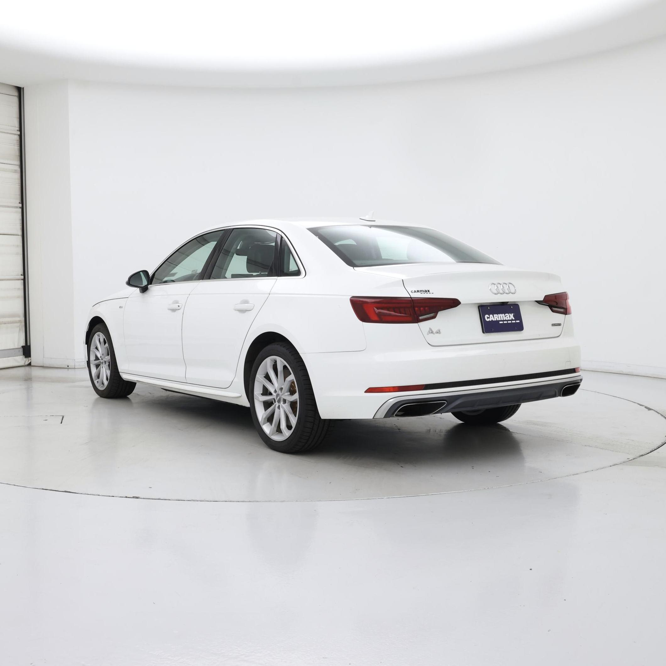 Thumbnail: 2019 Audi A4 - 2
