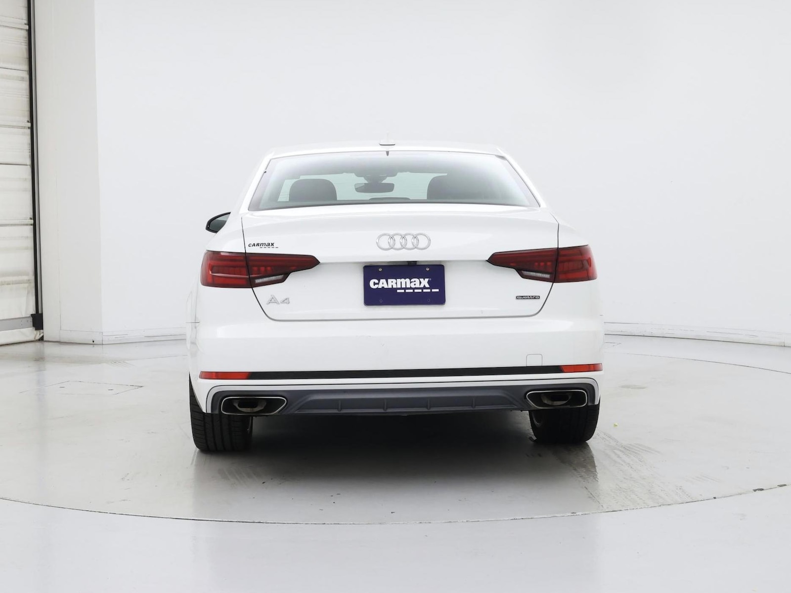 2019 Audi A4 Premium - Photo 7