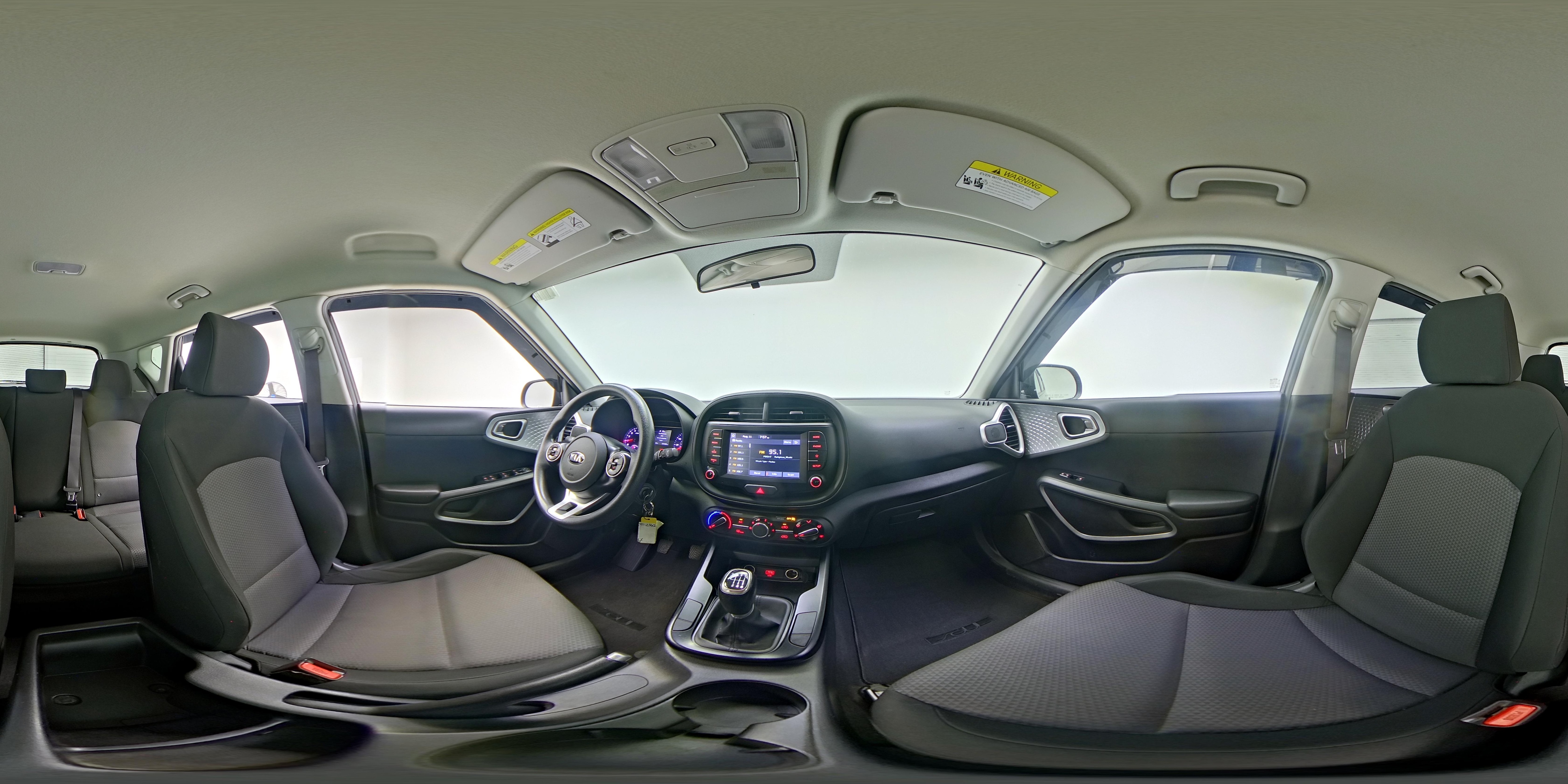 2020 Kia Soul LX - Photo 24