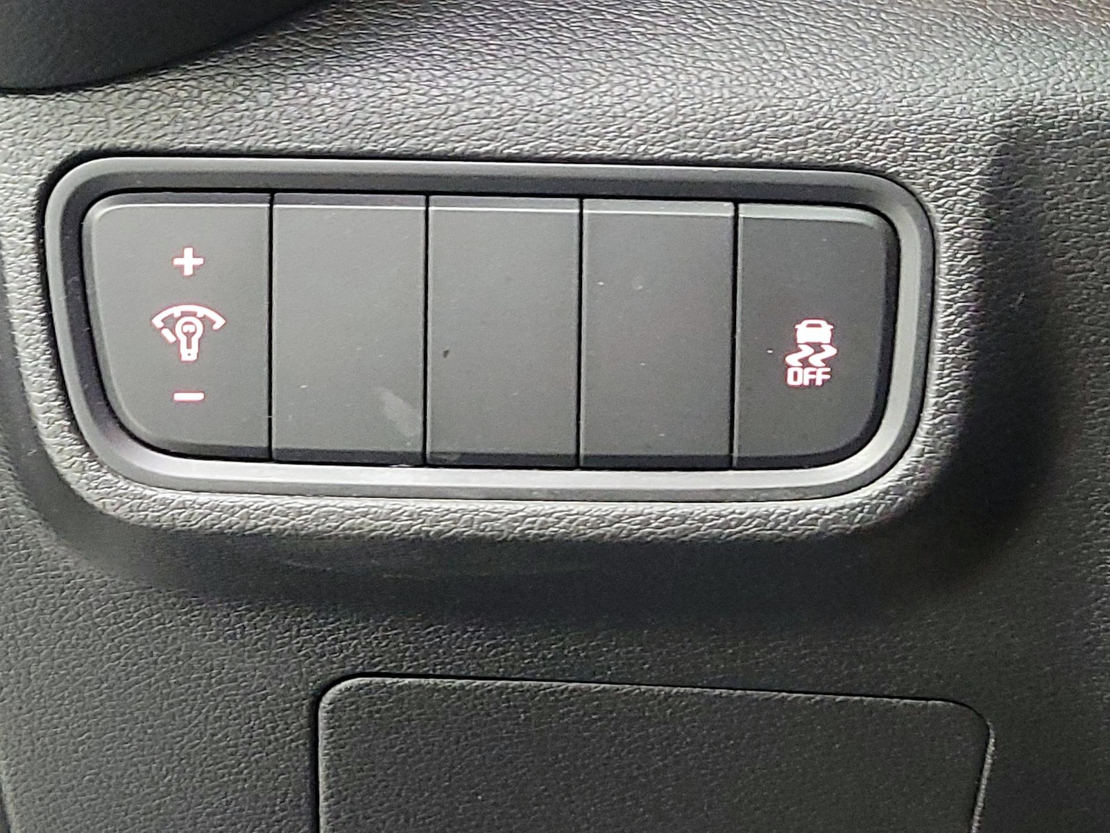 2020 Kia Soul LX - Photo 14