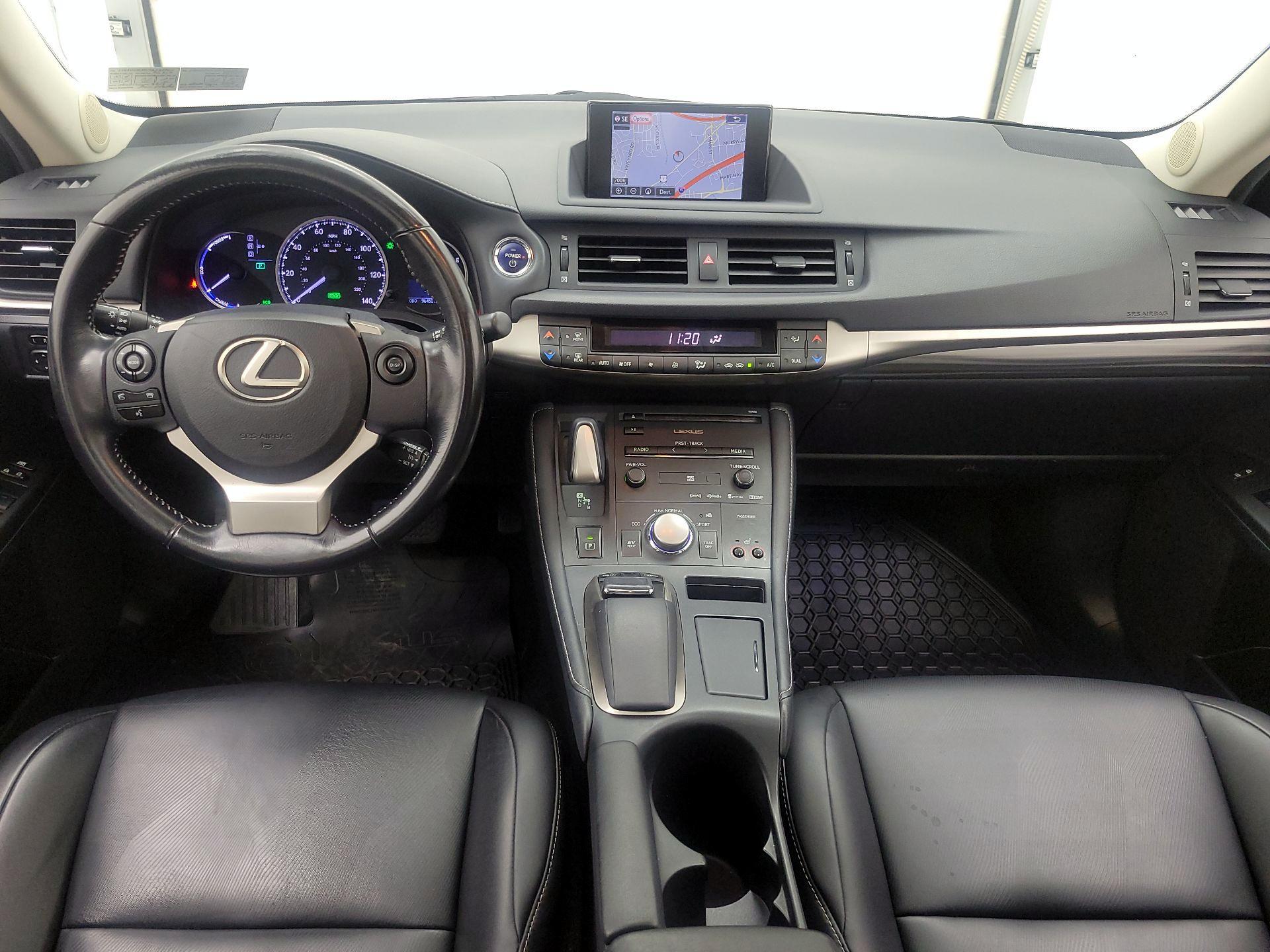 Thumbnail: 2015 Lexus CT - 9