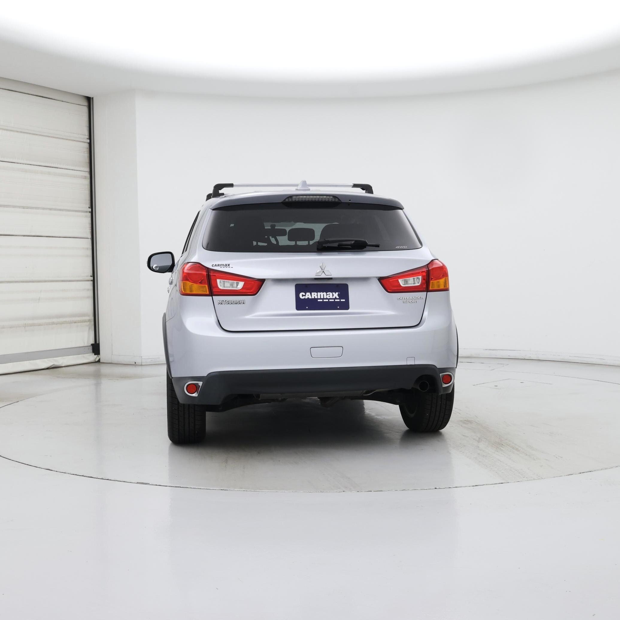 Thumbnail: 2017 Mitsubishi Outlander Sport - 6