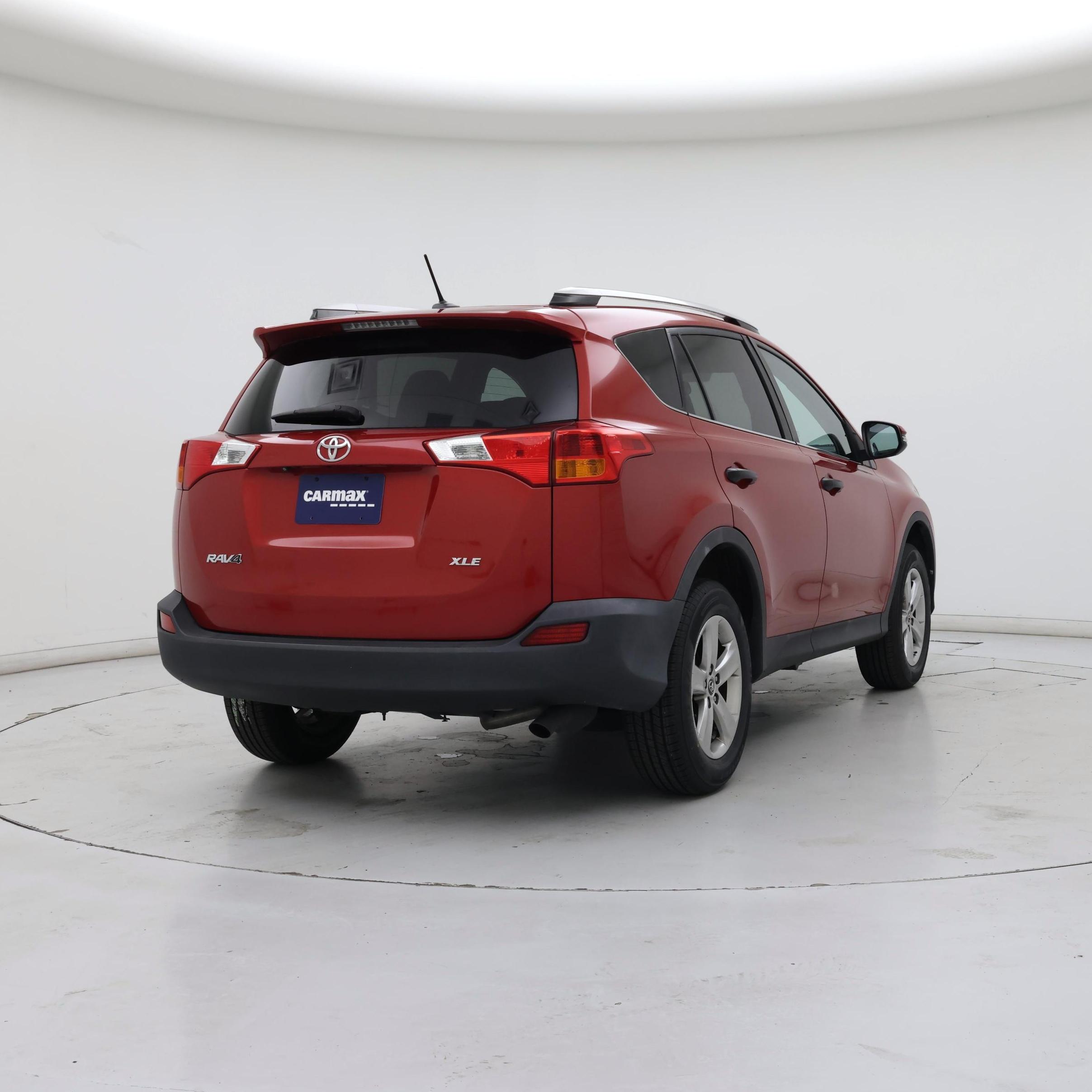 Thumbnail: 2015 Toyota RAV4 - 8