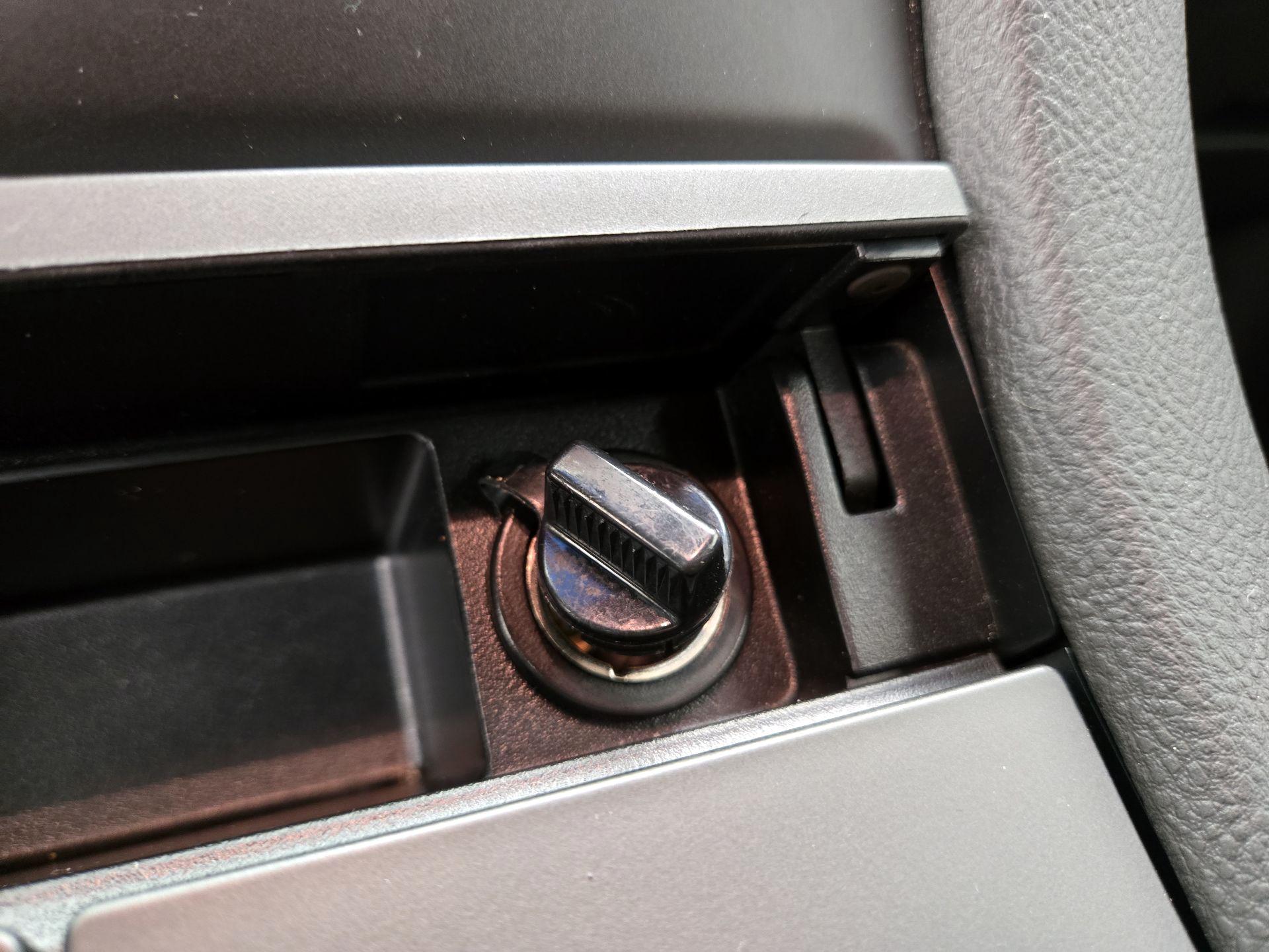 Thumbnail: 2014 Ford Taurus - 18