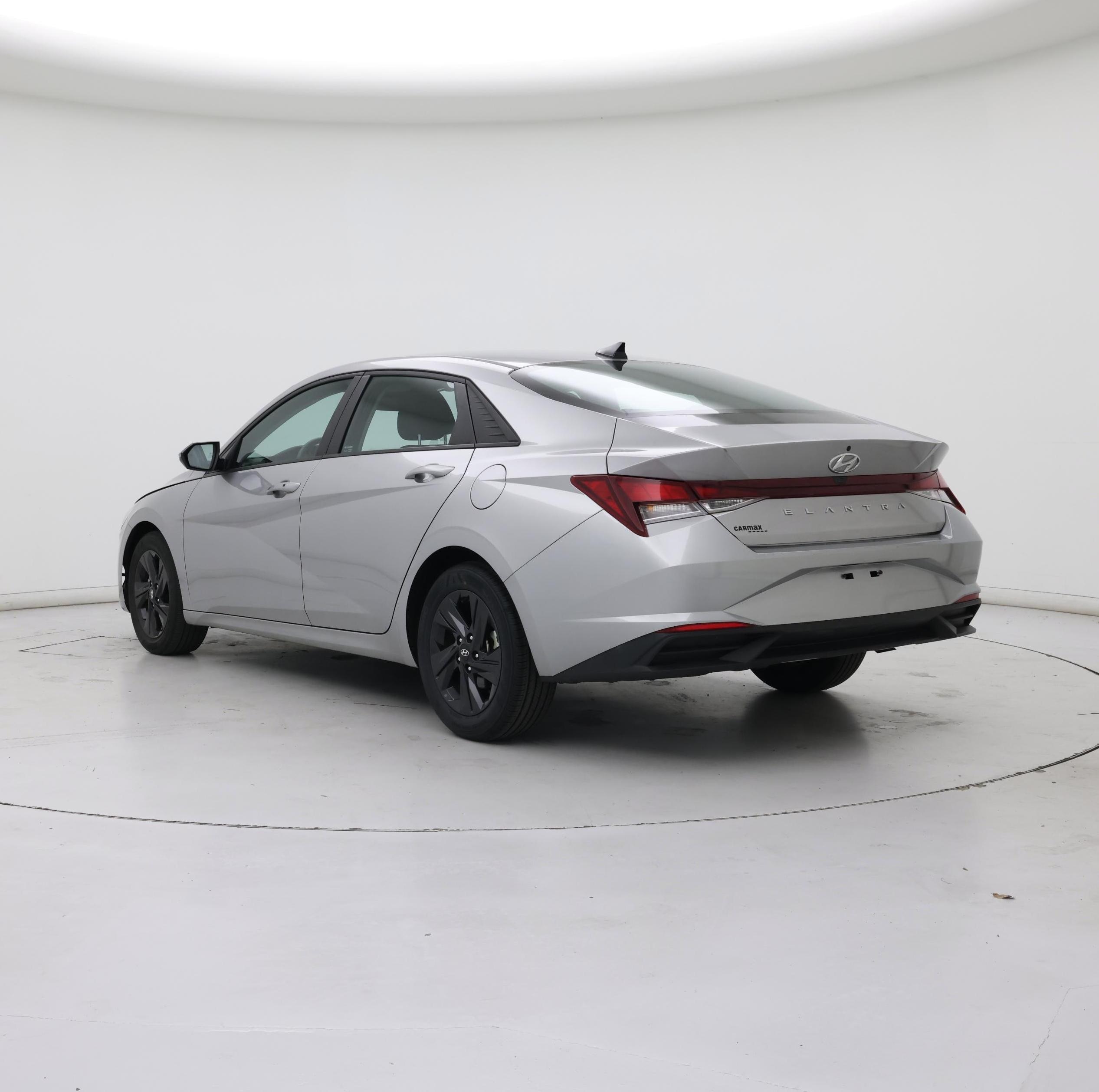 Thumbnail: 2021 Hyundai Elantra - 2