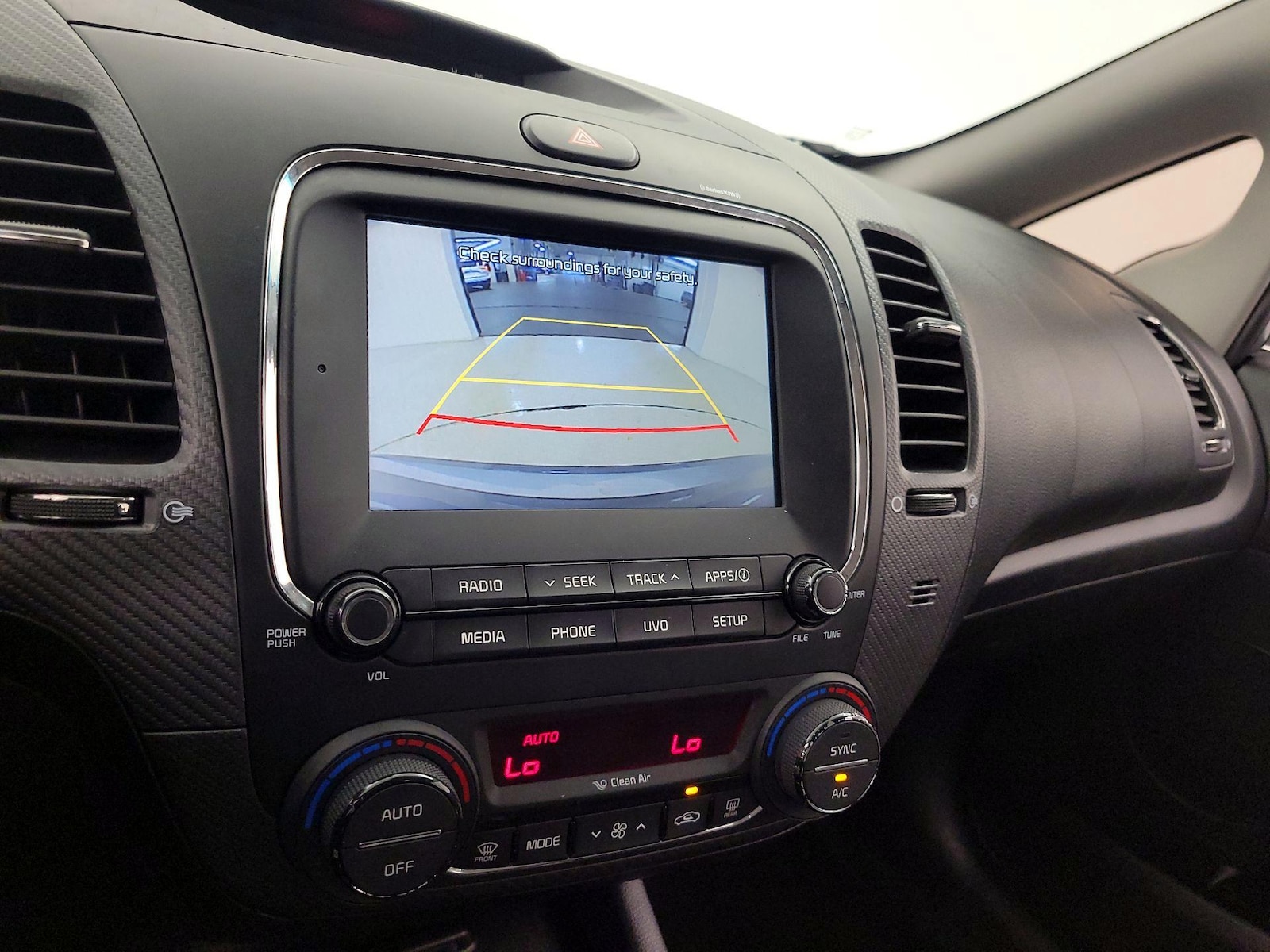 2017 Kia Forte EX - Photo 15