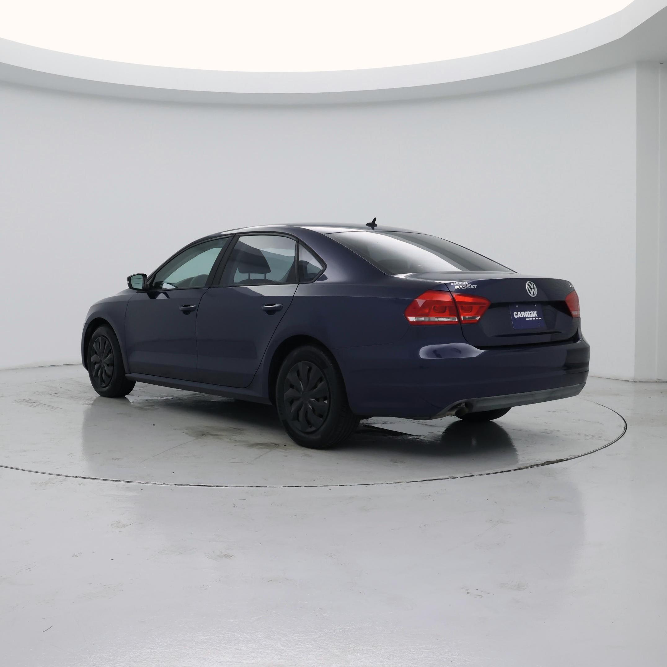 Thumbnail: 2015 Volkswagen Passat - 2