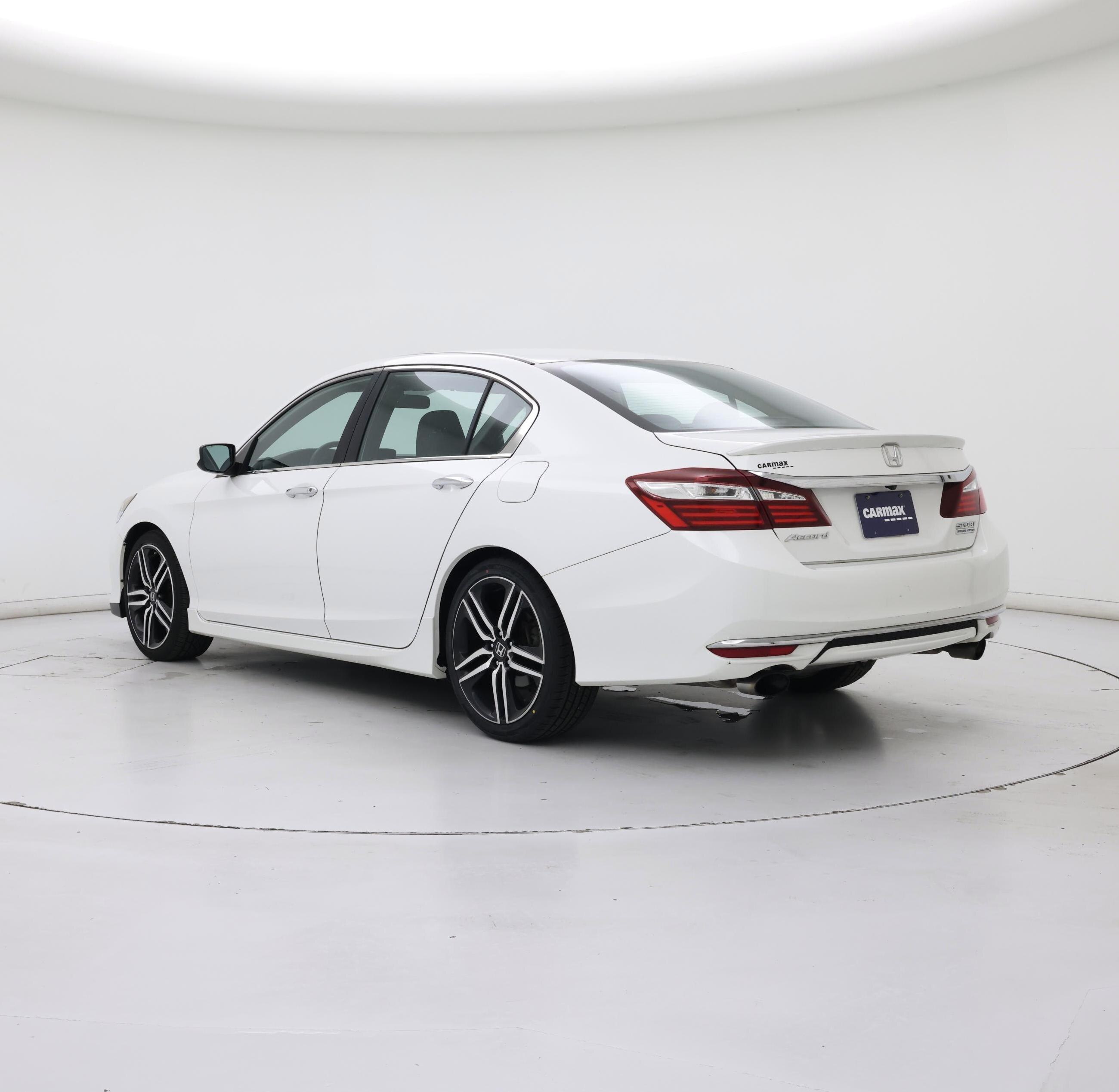 Thumbnail: 2017 Honda Accord - 2