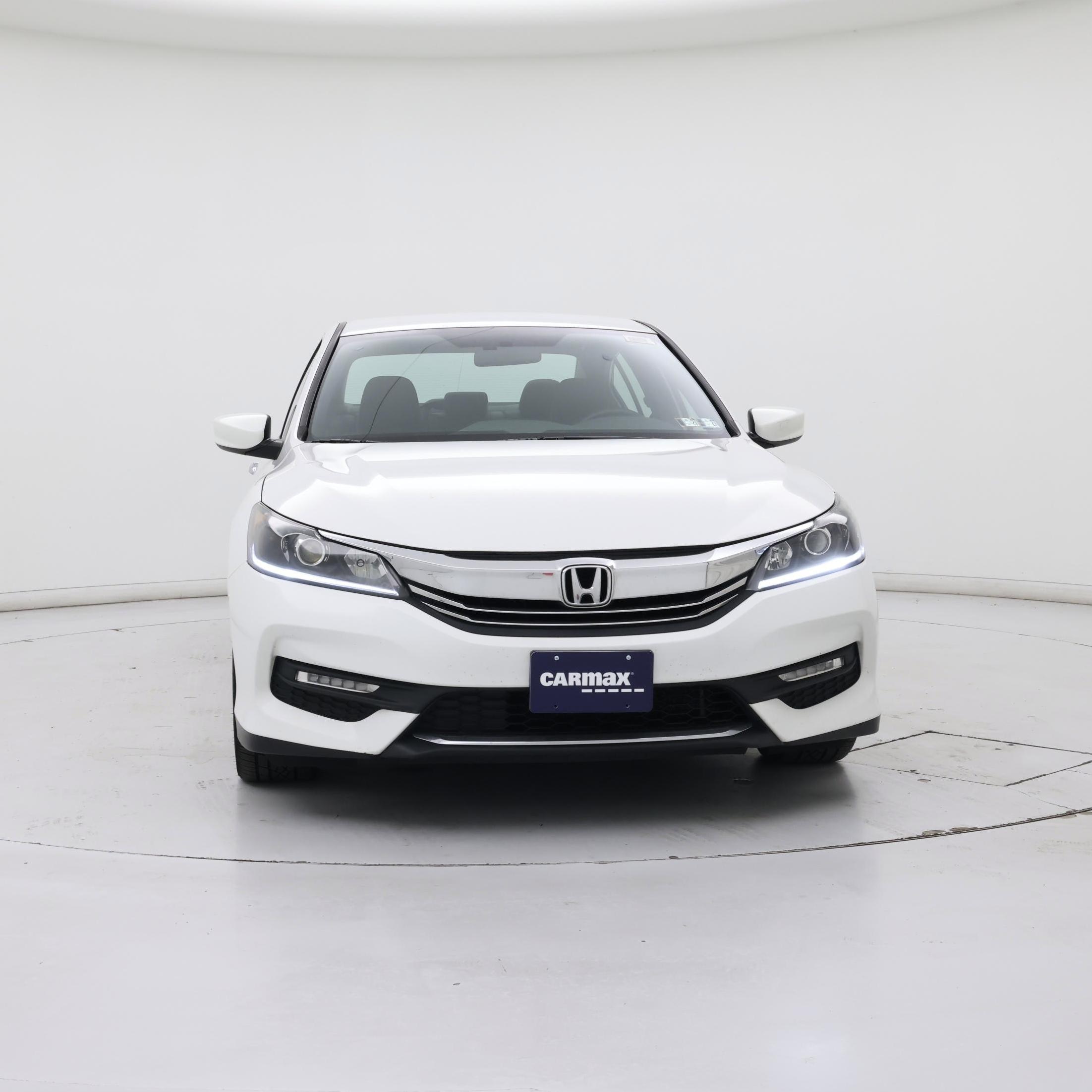 Thumbnail: 2017 Honda Accord - 5