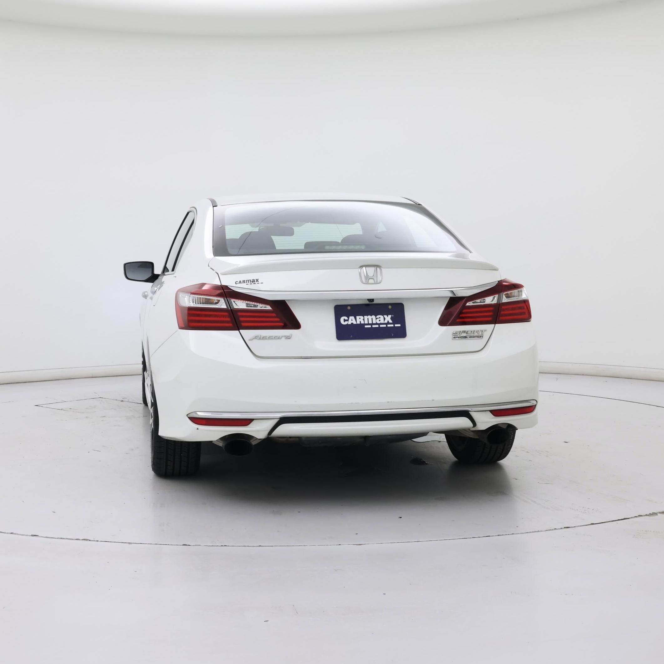 Thumbnail: 2017 Honda Accord - 6