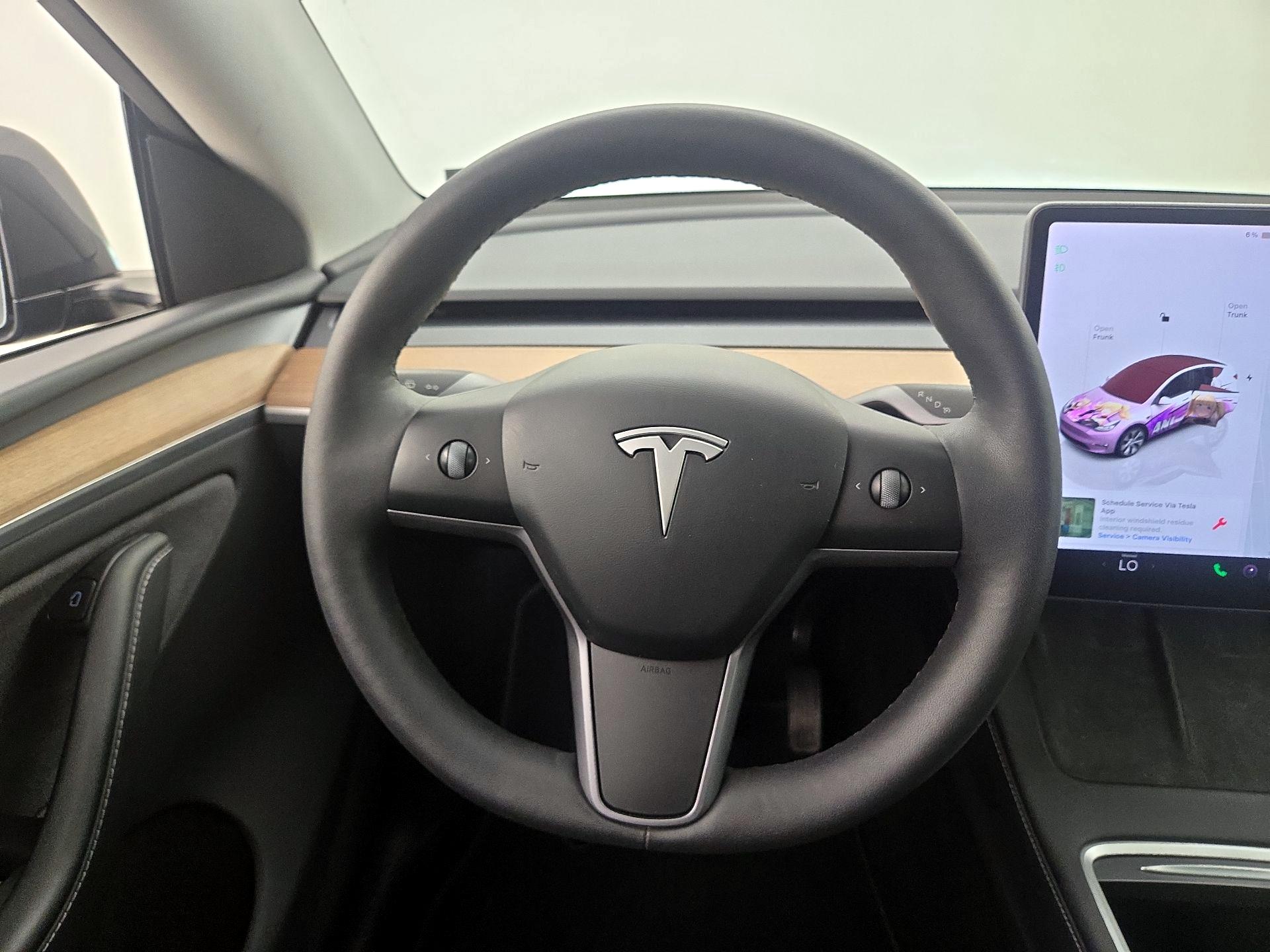 Thumbnail: 2024 Tesla Model Y - 10