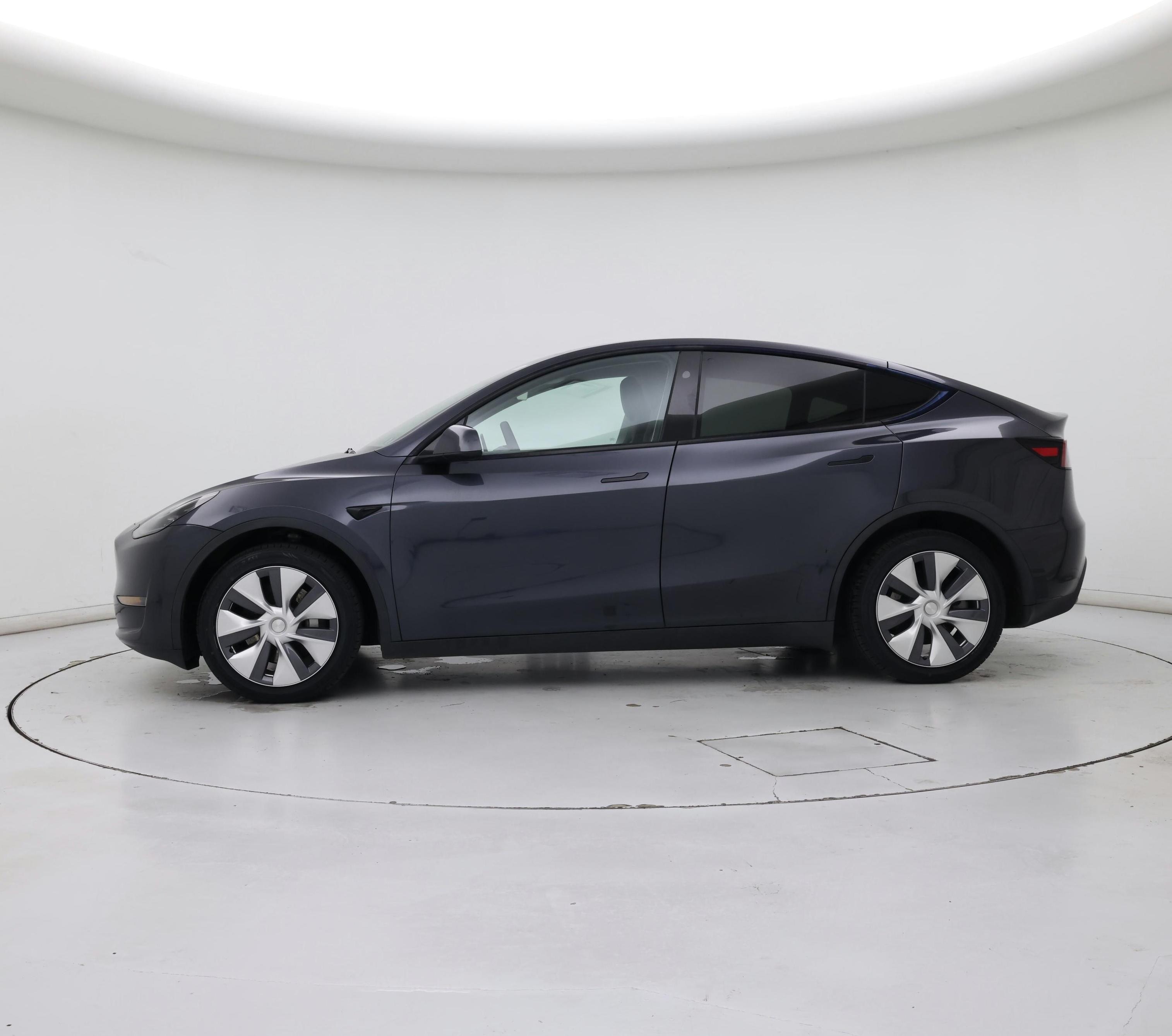 Thumbnail: 2024 Tesla Model Y - 3