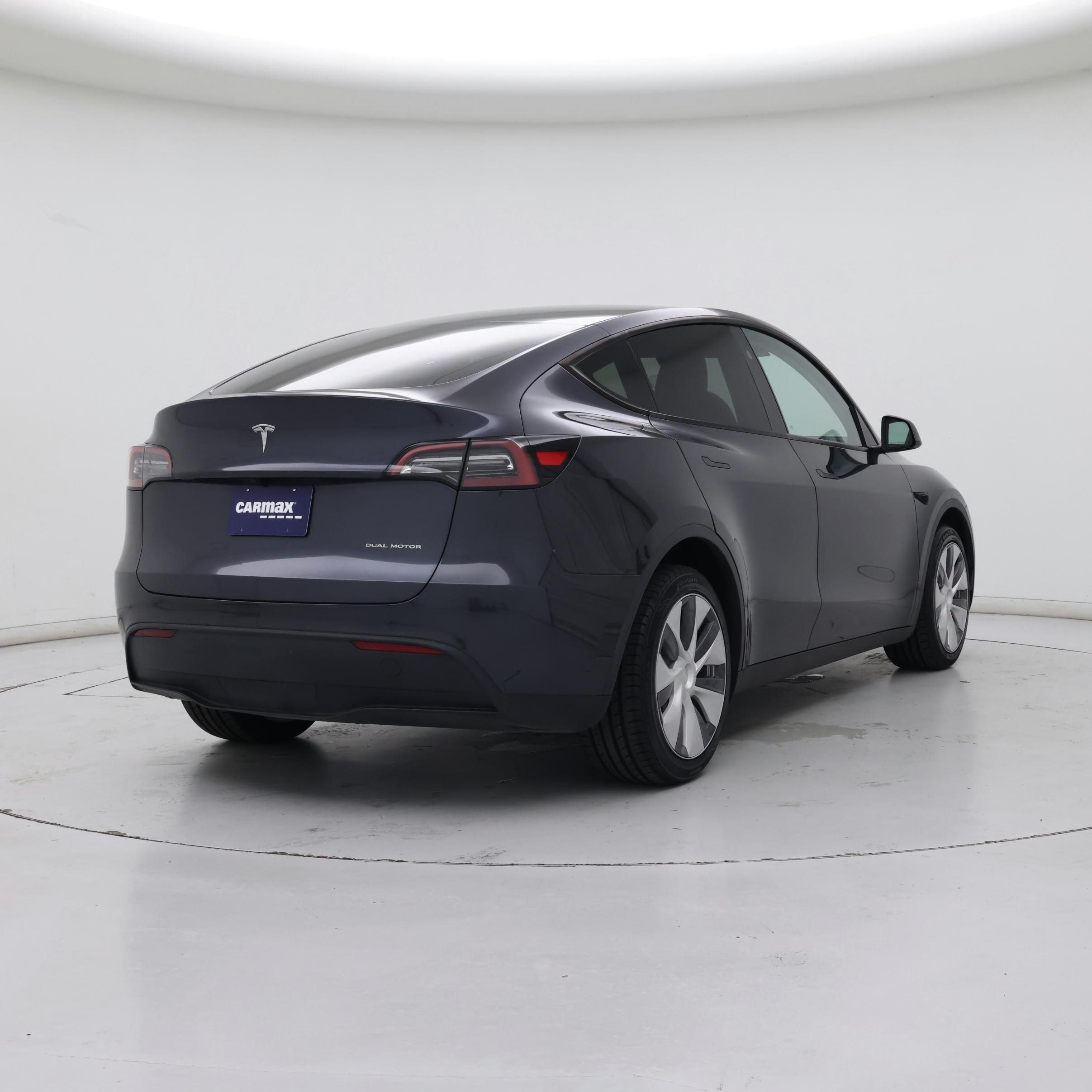 Thumbnail: 2024 Tesla Model Y - 8