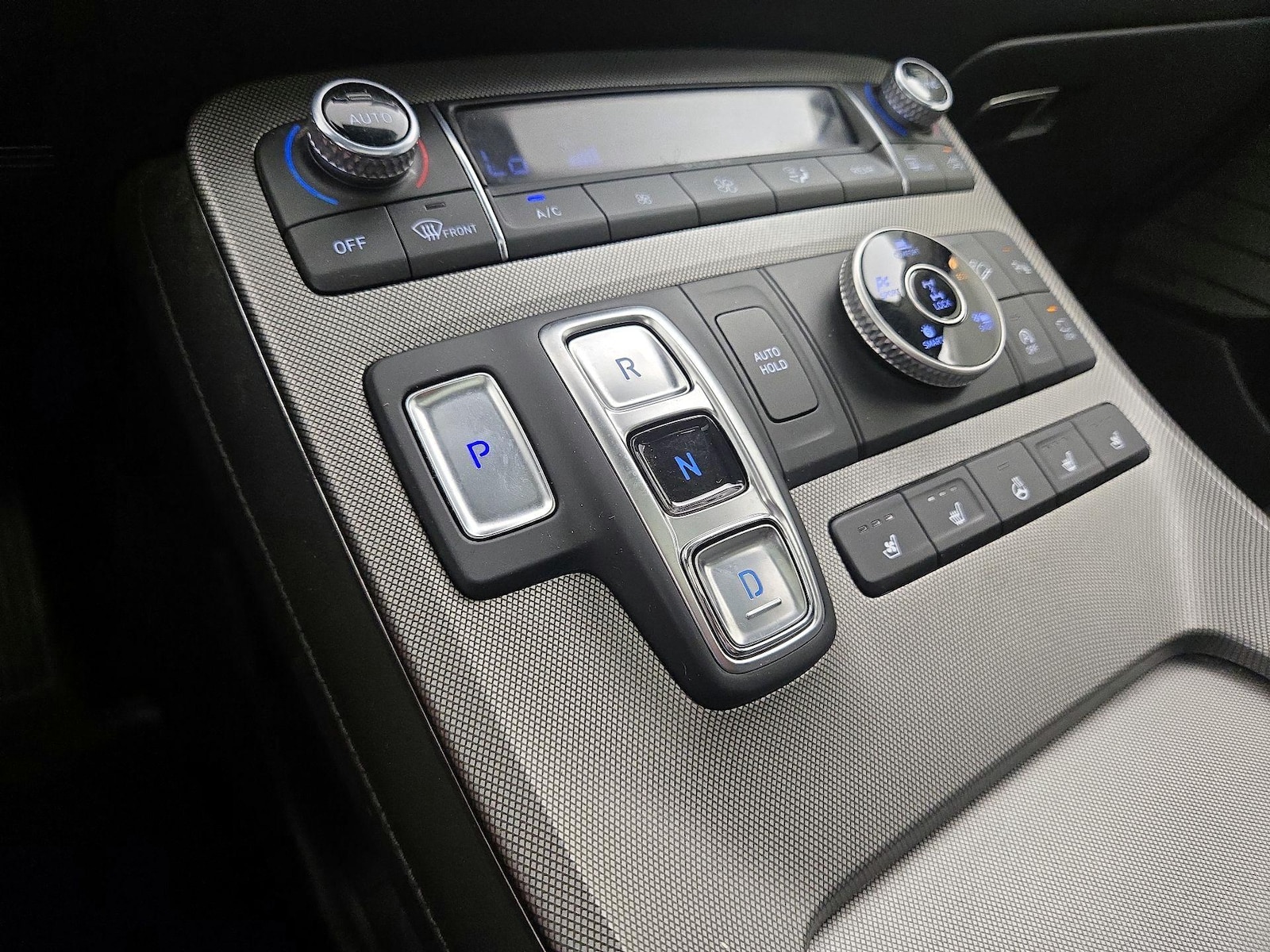 2021 Hyundai Palisade Limited - Photo 19