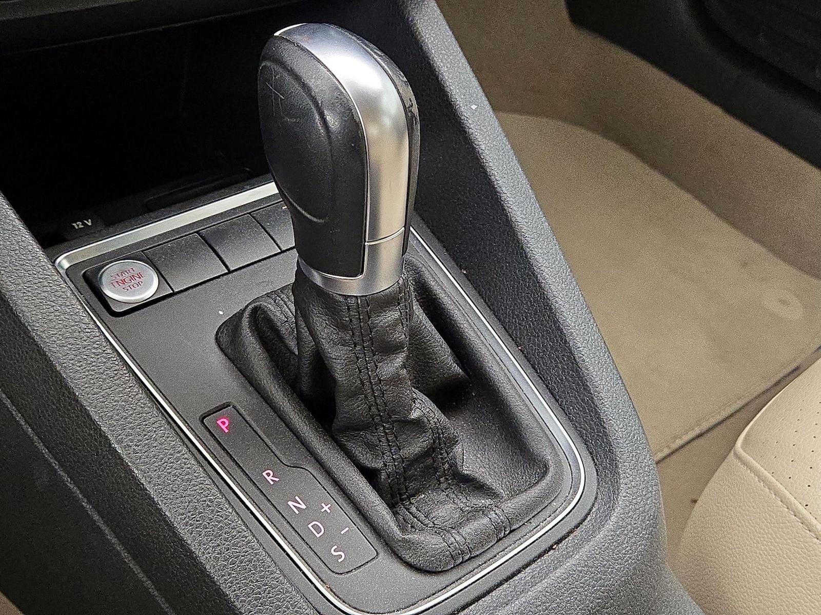 2016 Volkswagen Jetta SE - Photo 18