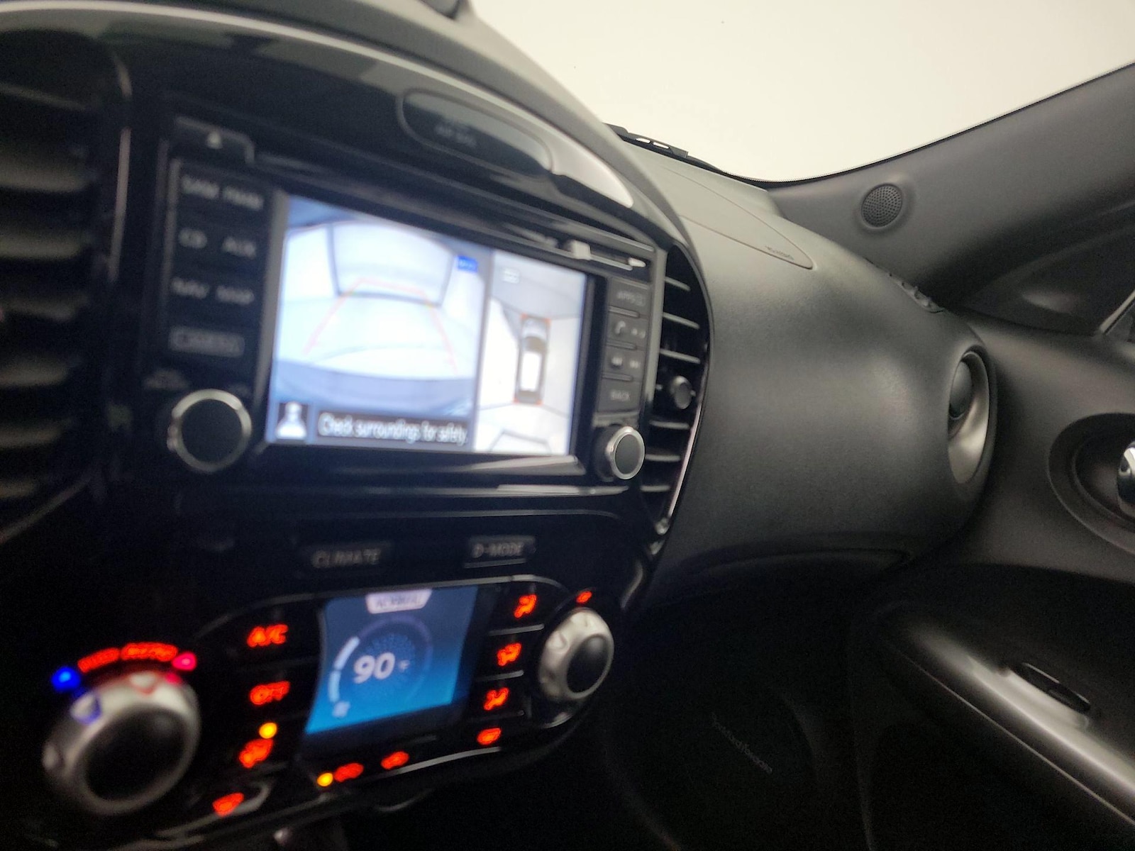 2017 Nissan Juke SL - Photo 16