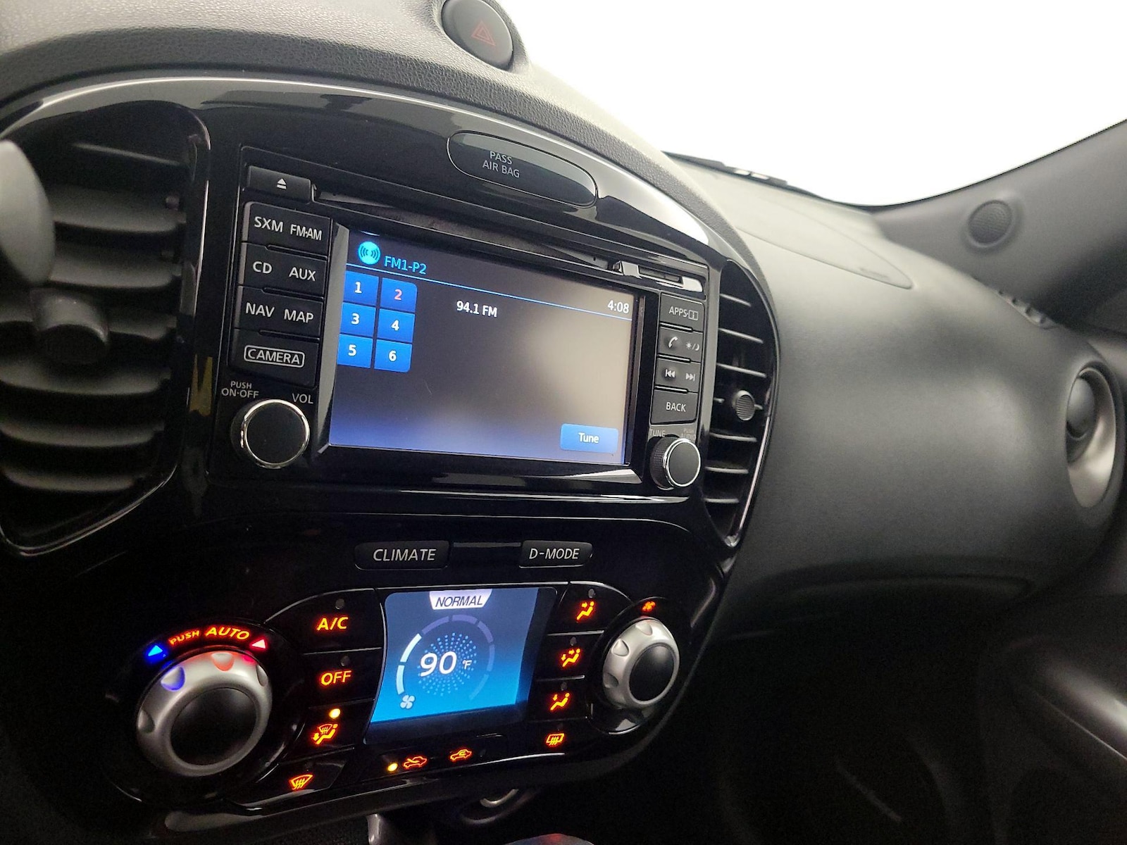 2017 Nissan Juke SL - Photo 17
