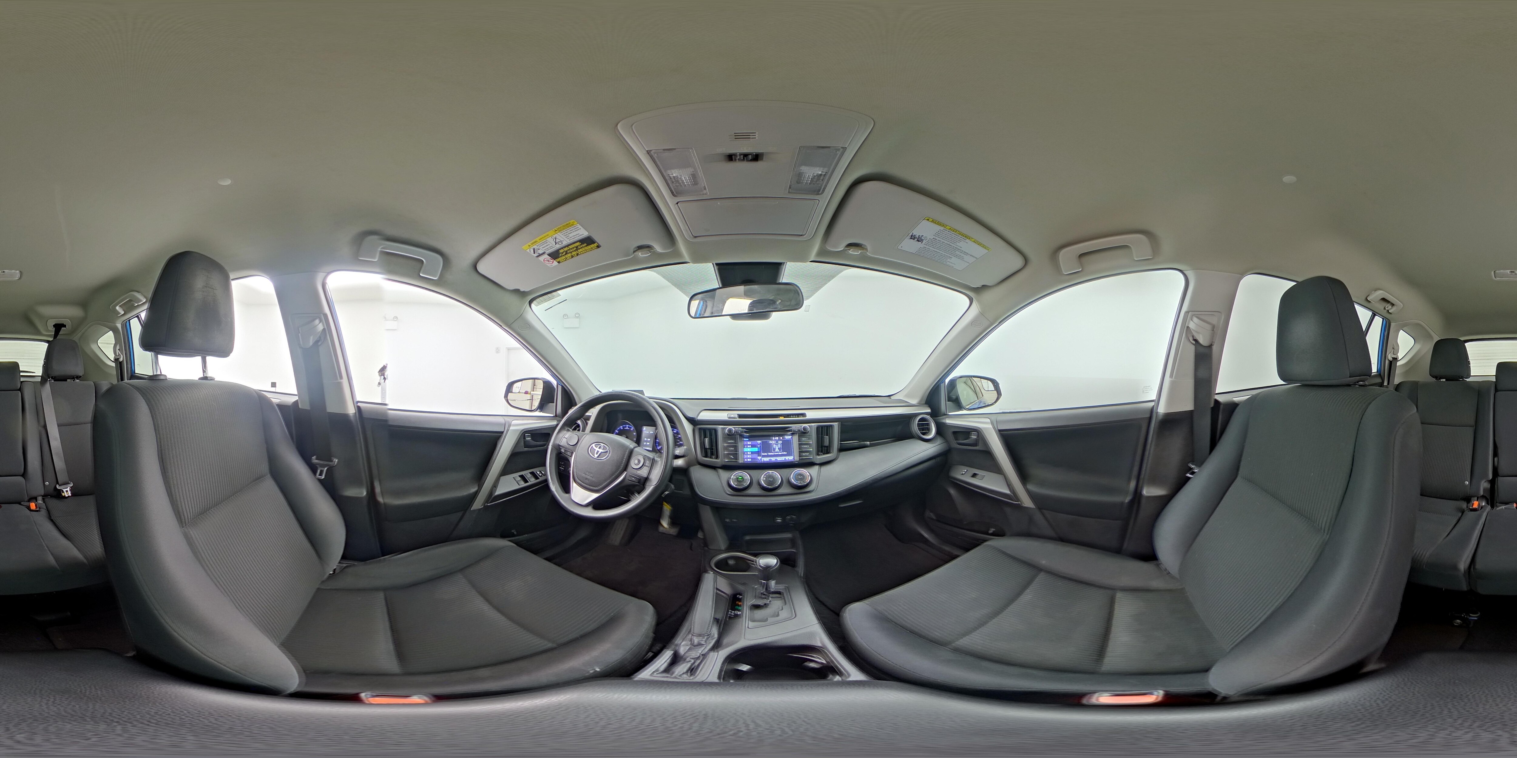 2017 Toyota RAV4 LE - Photo 23