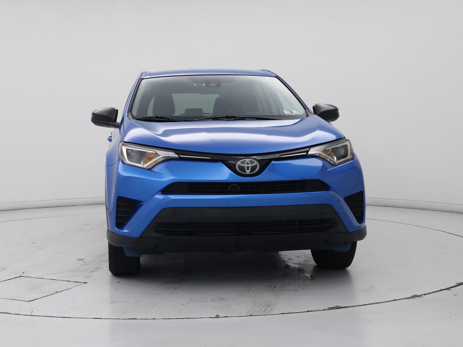 2017 Toyota RAV4 LE - Photo 6