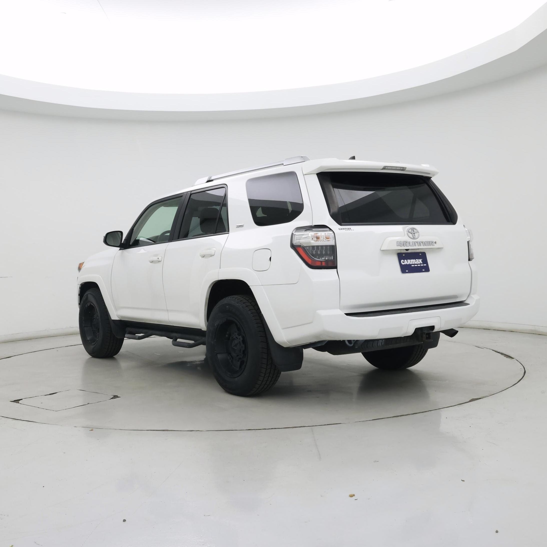 Thumbnail: 2017 Toyota 4Runner - 2