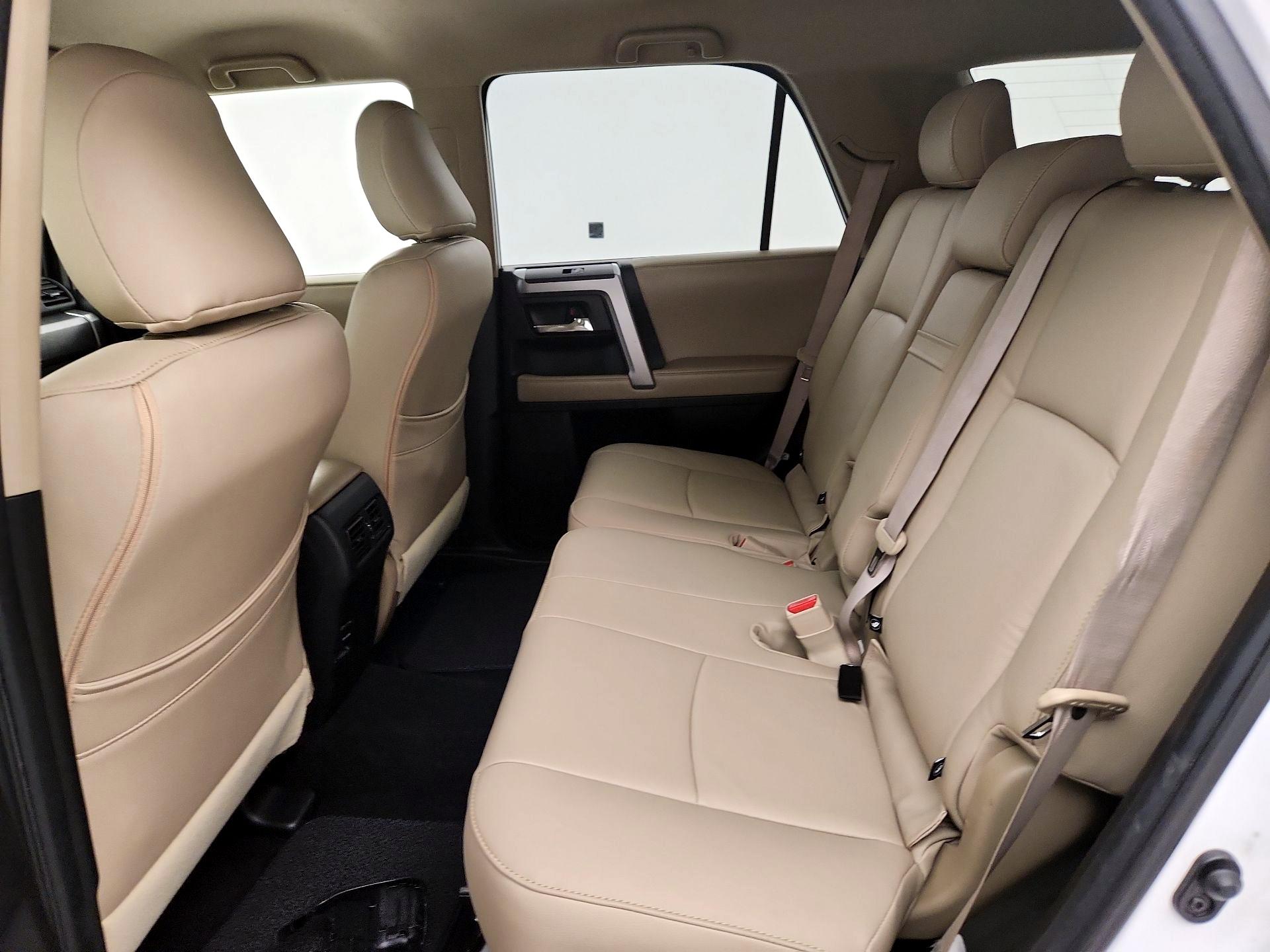 Thumbnail: 2017 Toyota 4Runner - 19