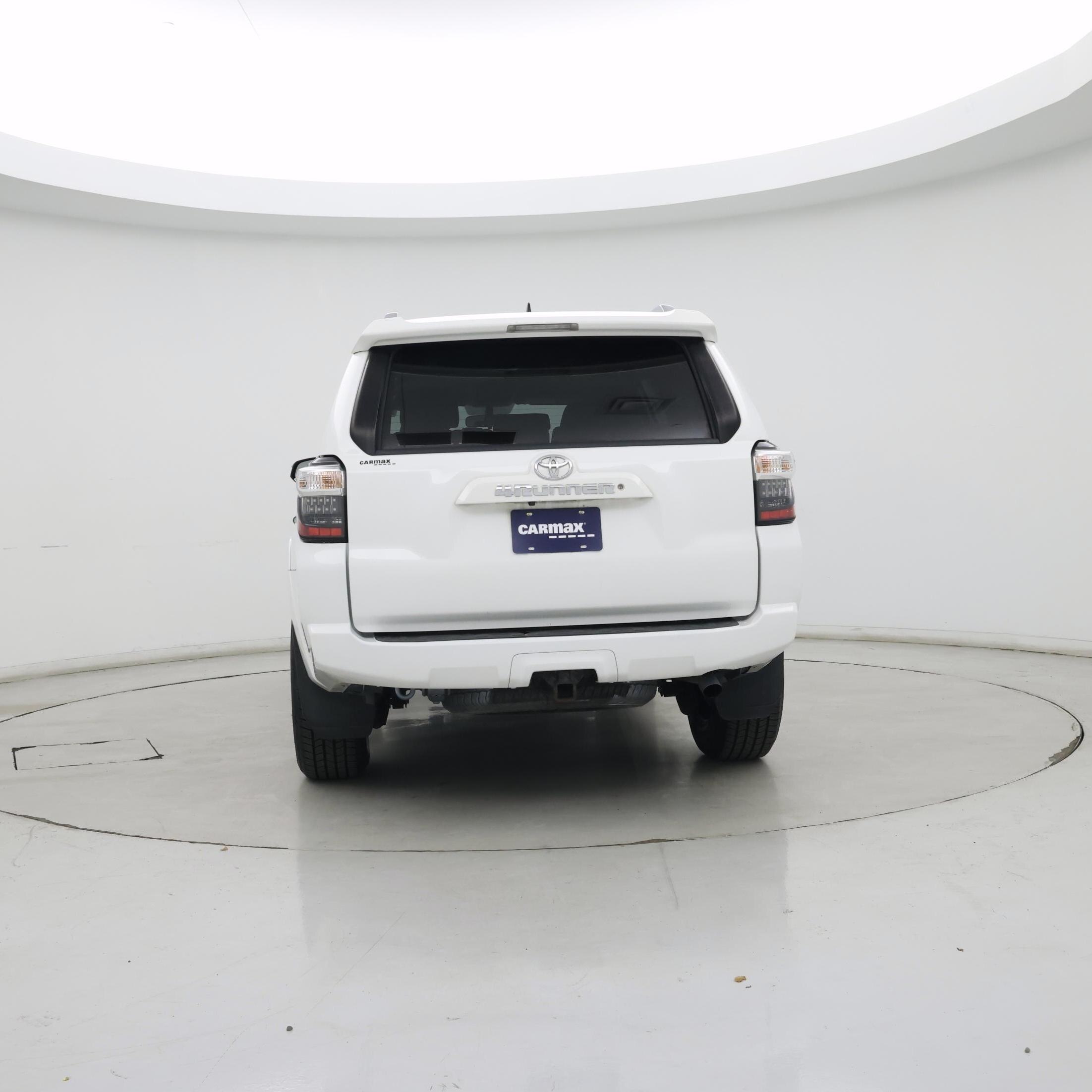 Thumbnail: 2017 Toyota 4Runner - 6