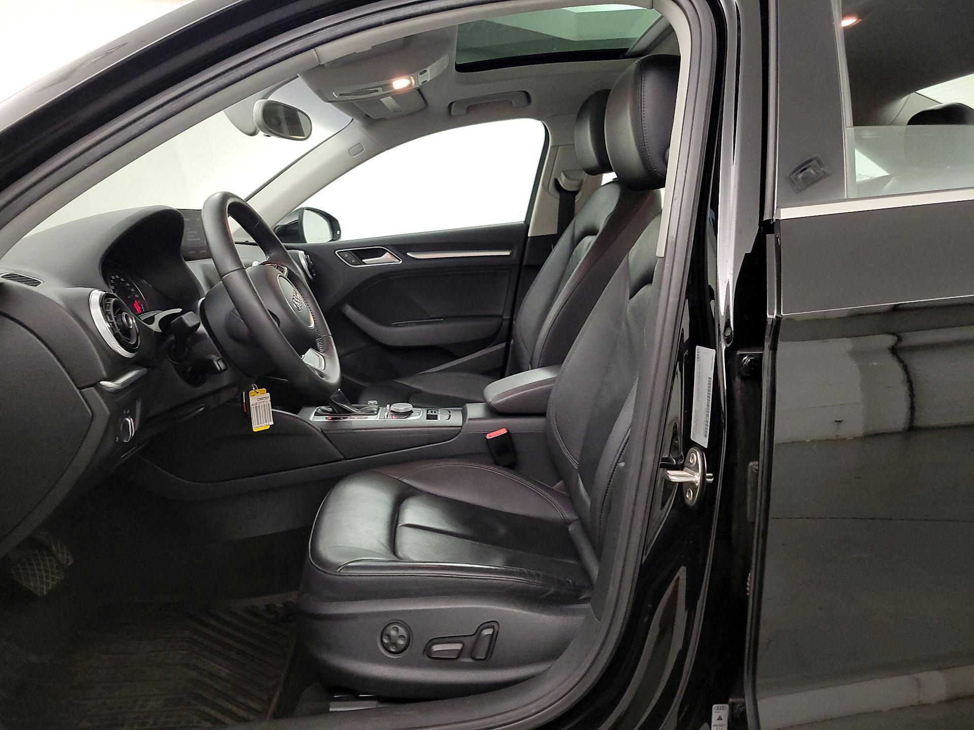 Thumbnail: 2015 Audi A3 - 11