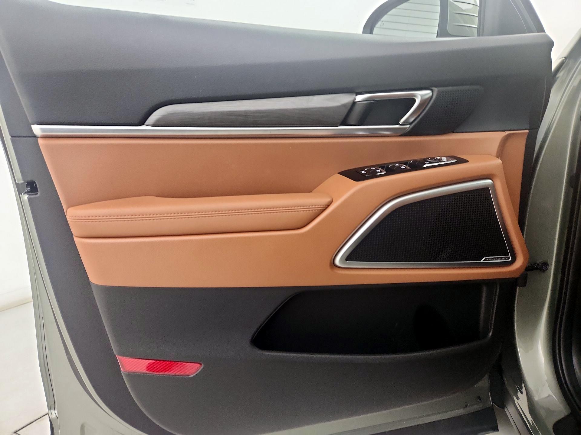 Thumbnail: 2025 Kia Telluride - 12