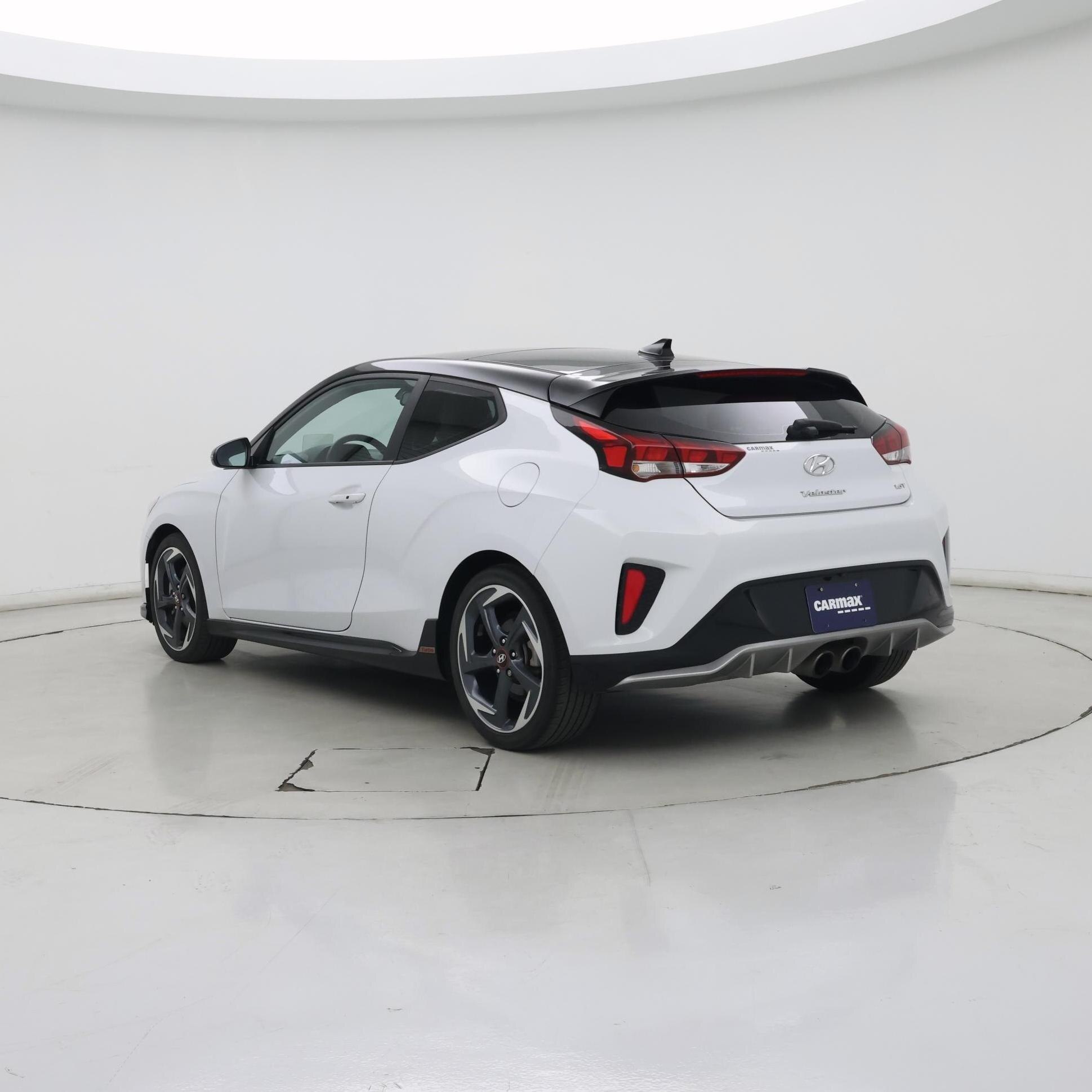 Thumbnail: 2020 Hyundai Veloster - 2