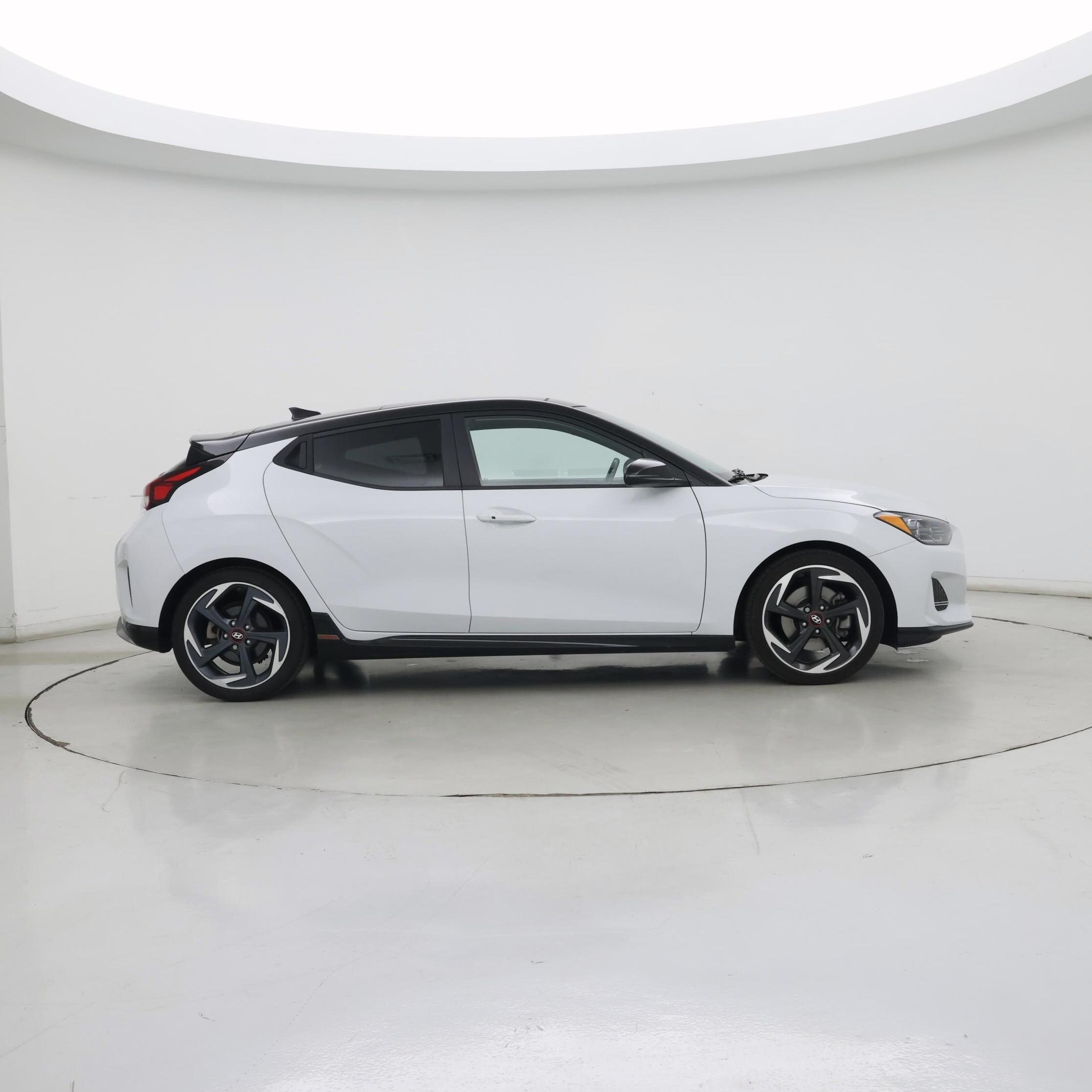 Thumbnail: 2020 Hyundai Veloster - 7