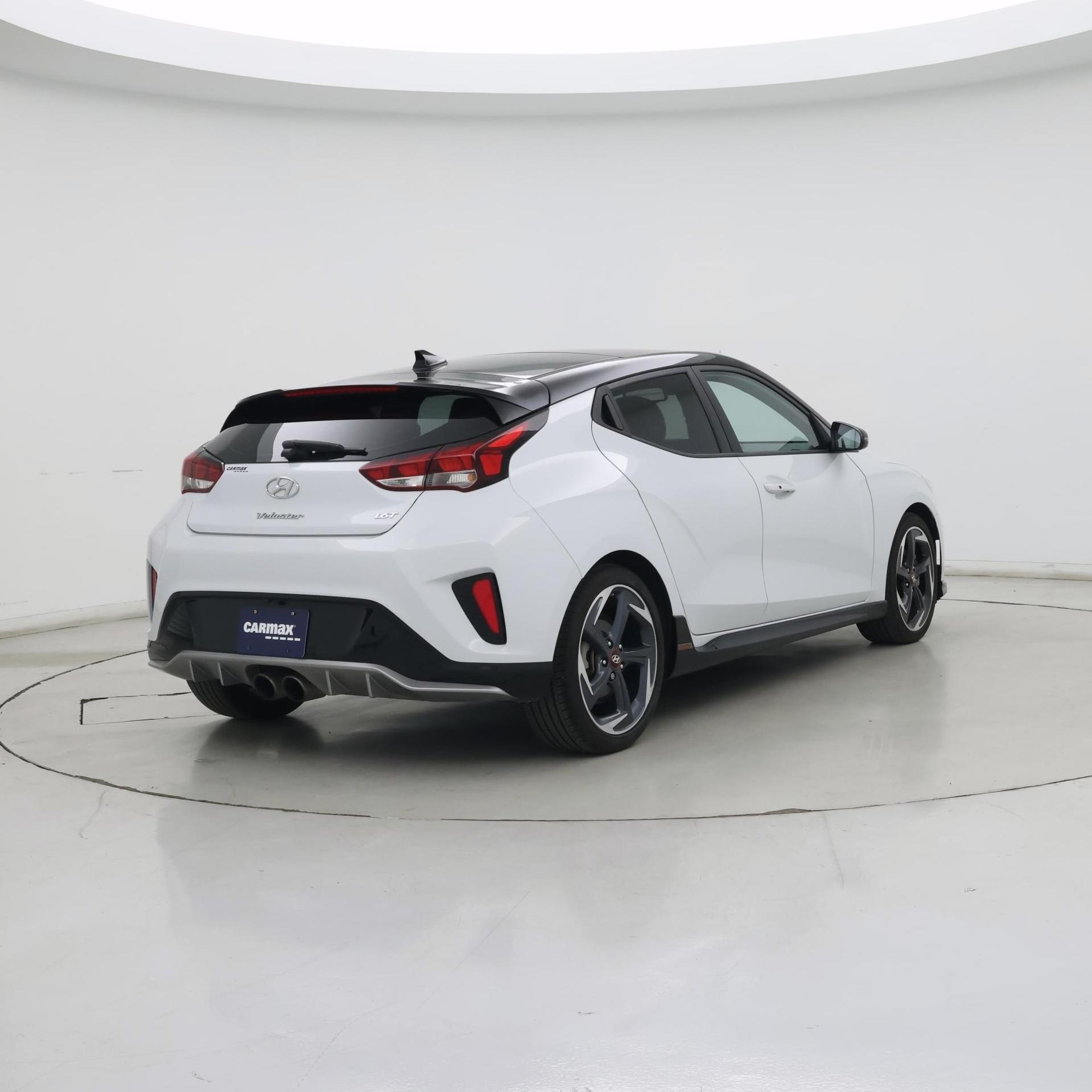 Thumbnail: 2020 Hyundai Veloster - 8