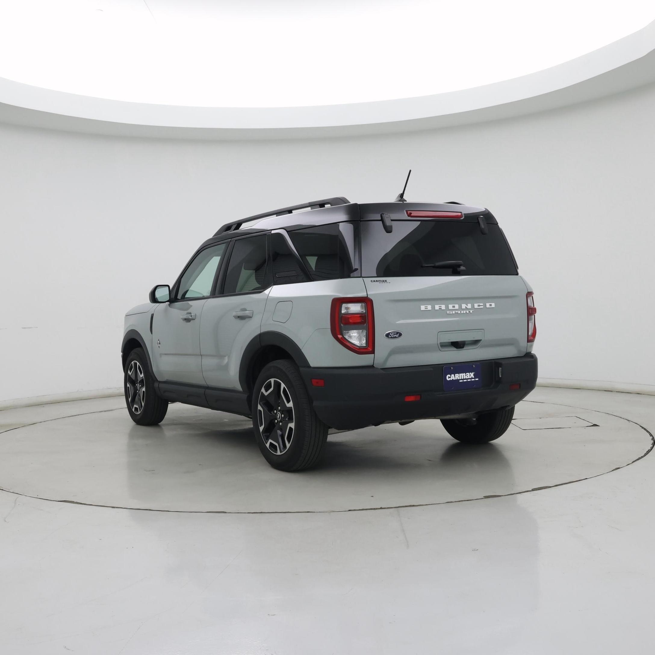 Thumbnail: 2022 Ford Bronco Sport - 2