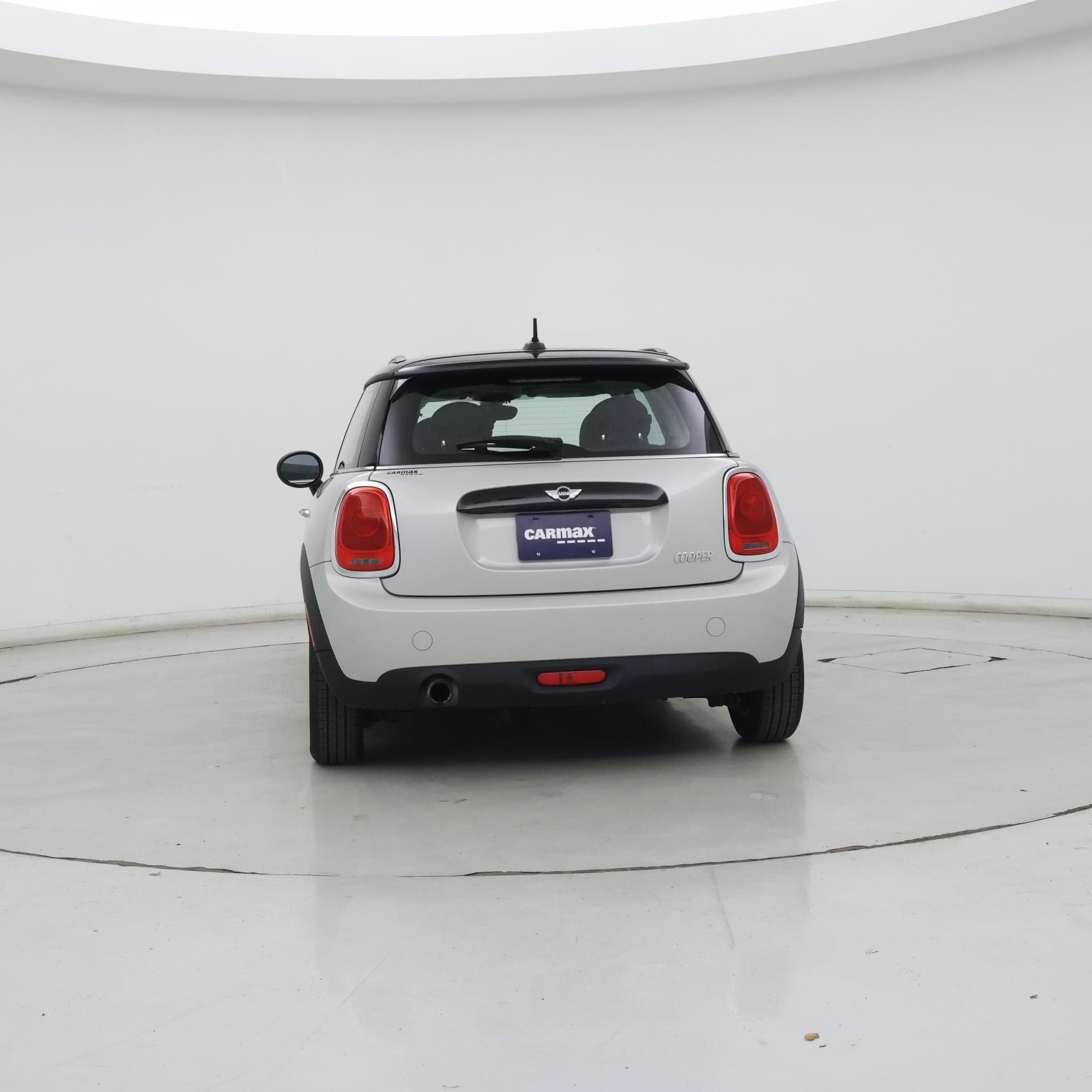 Thumbnail: 2016 MINI Cooper Hardtop - 6