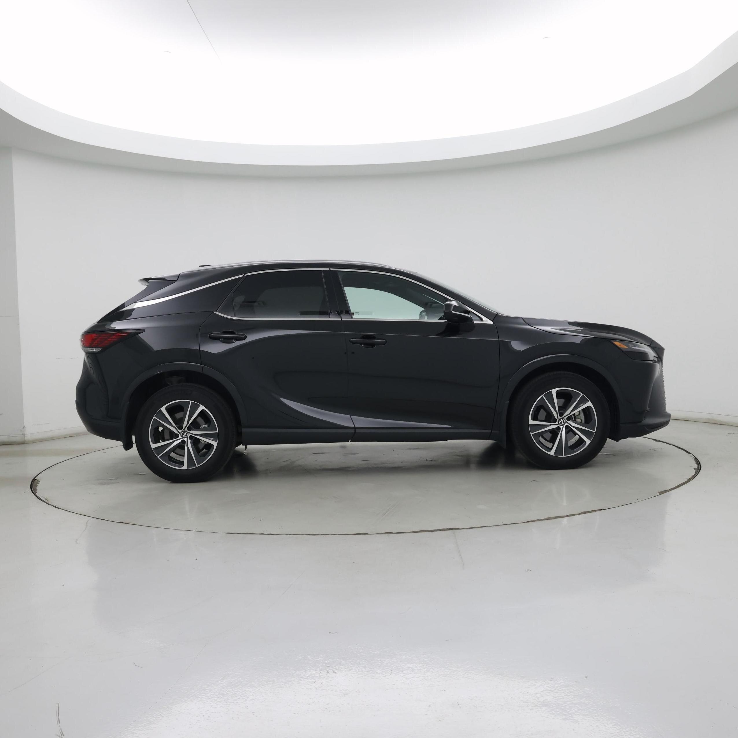 Thumbnail: 2024 Lexus RX - 7