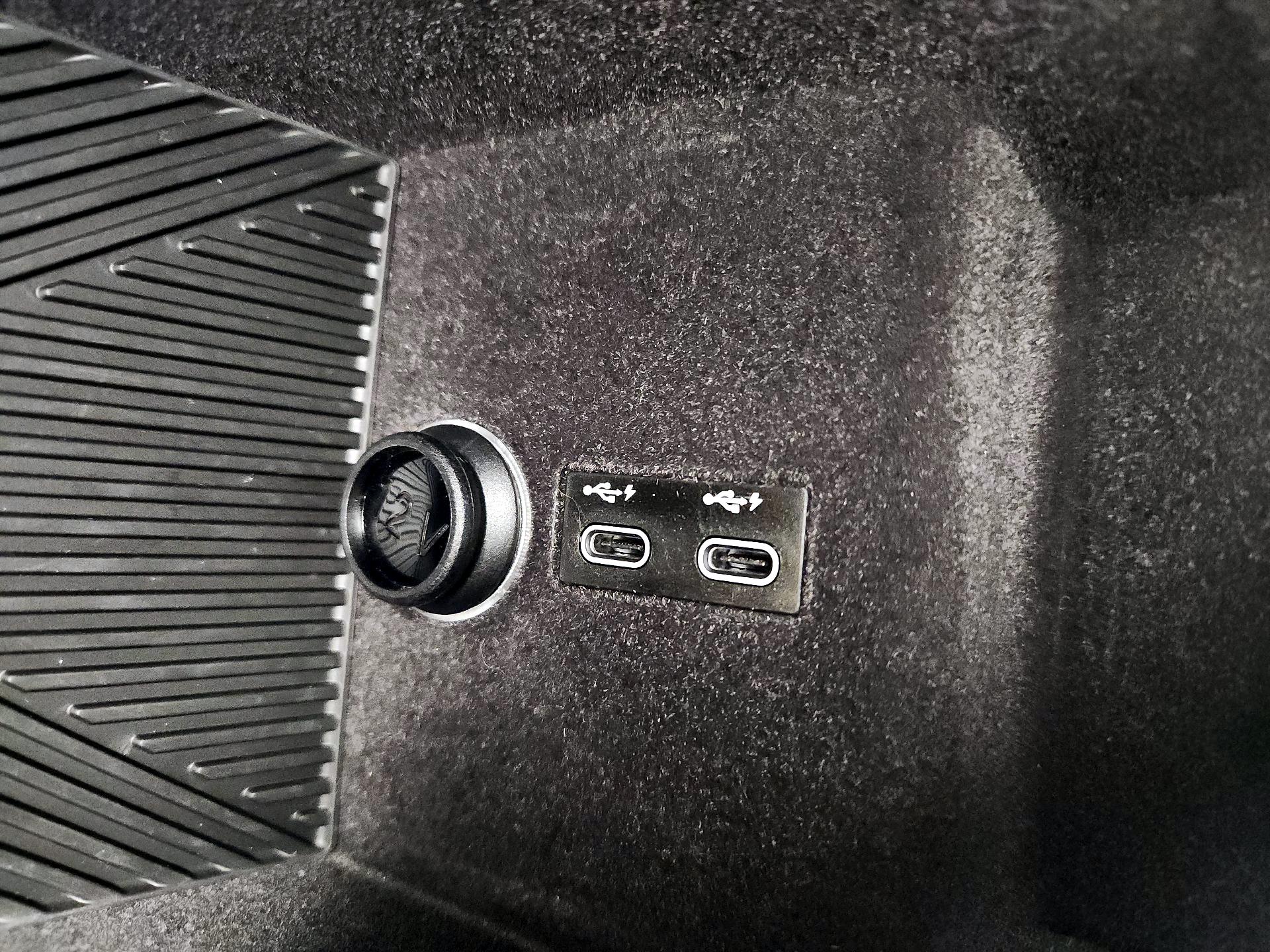 Thumbnail: 2023 BMW 7 Series - 19