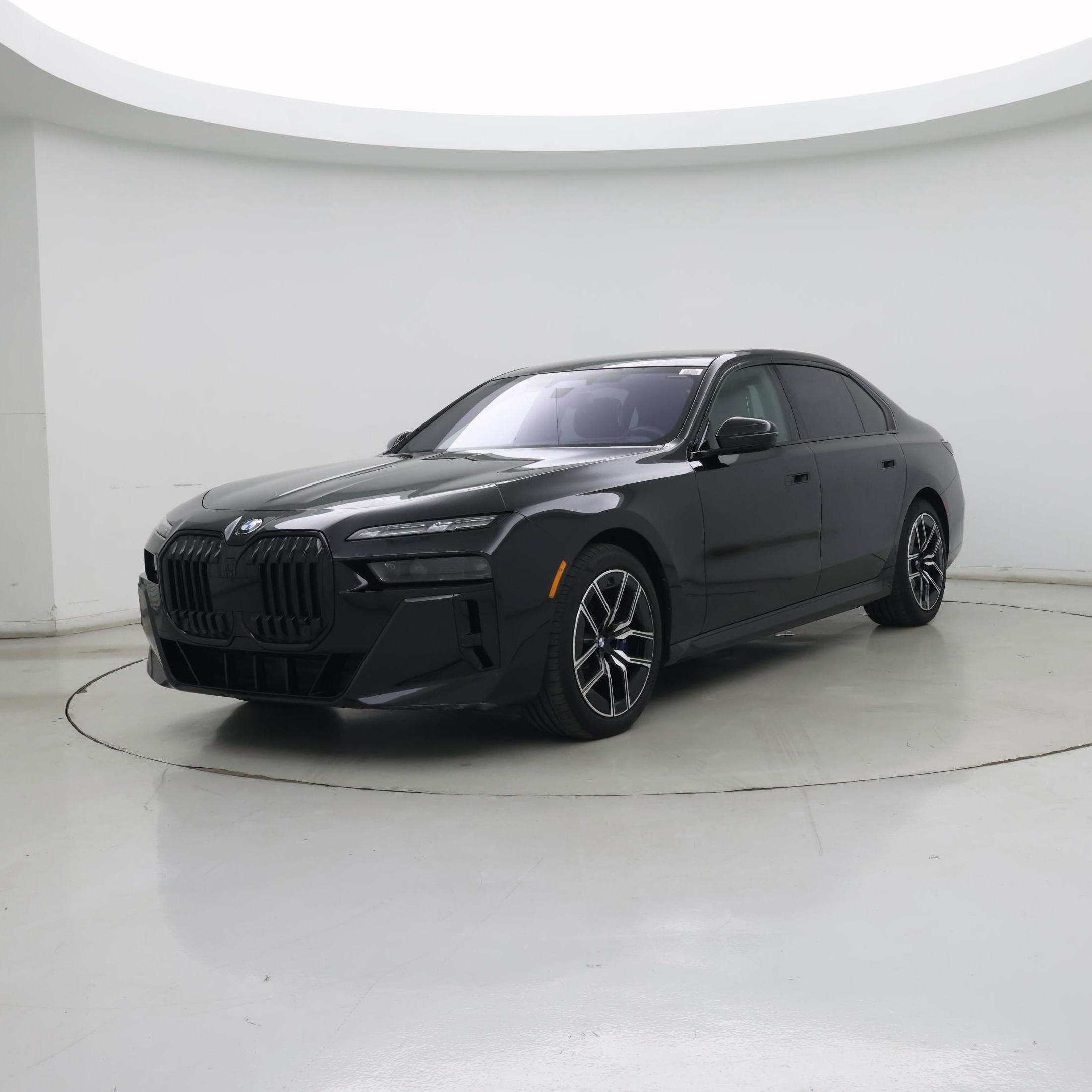 Thumbnail: 2023 BMW 7 Series - 4